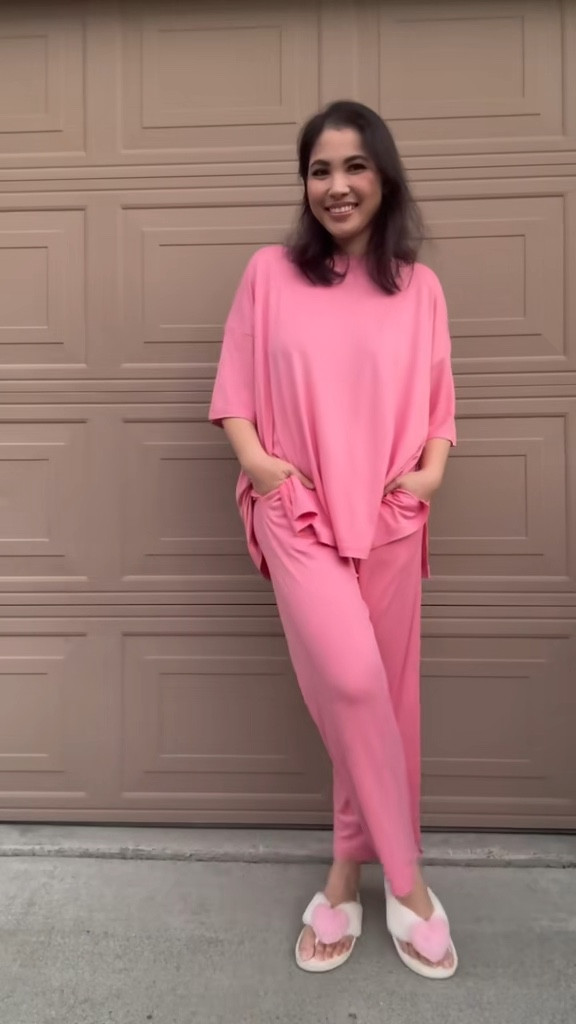 Lounging set 

#LTKootd #LTKmomlife #LTKSaleAlert