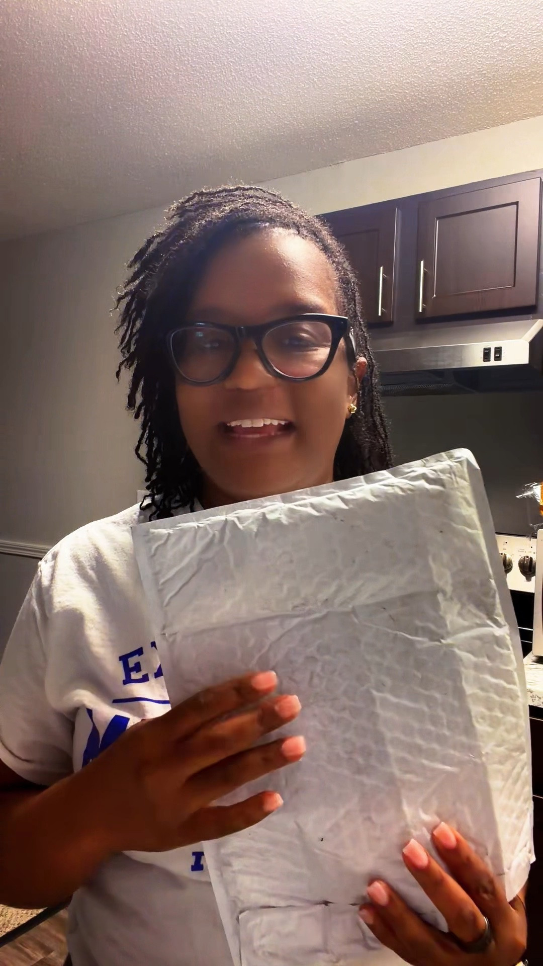 #BlindReact to a TikTok package and it definitely didn't disappoint
@getrawnutrition understood the assignment! I'II definitely be ordering more

#LTKselfcare #LTKfitnessgoals #LTKfoodie