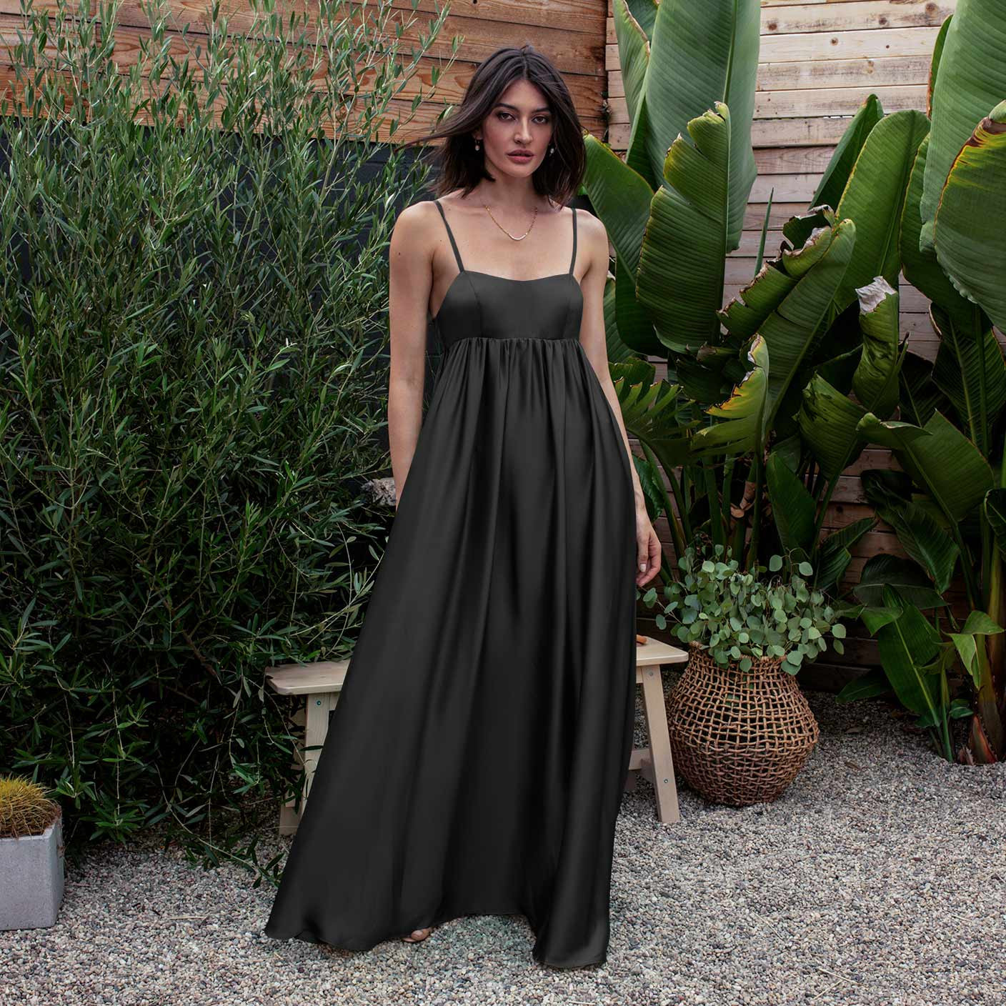 FABRIC & COLOR Matte Satin | Black | Fame and Partners