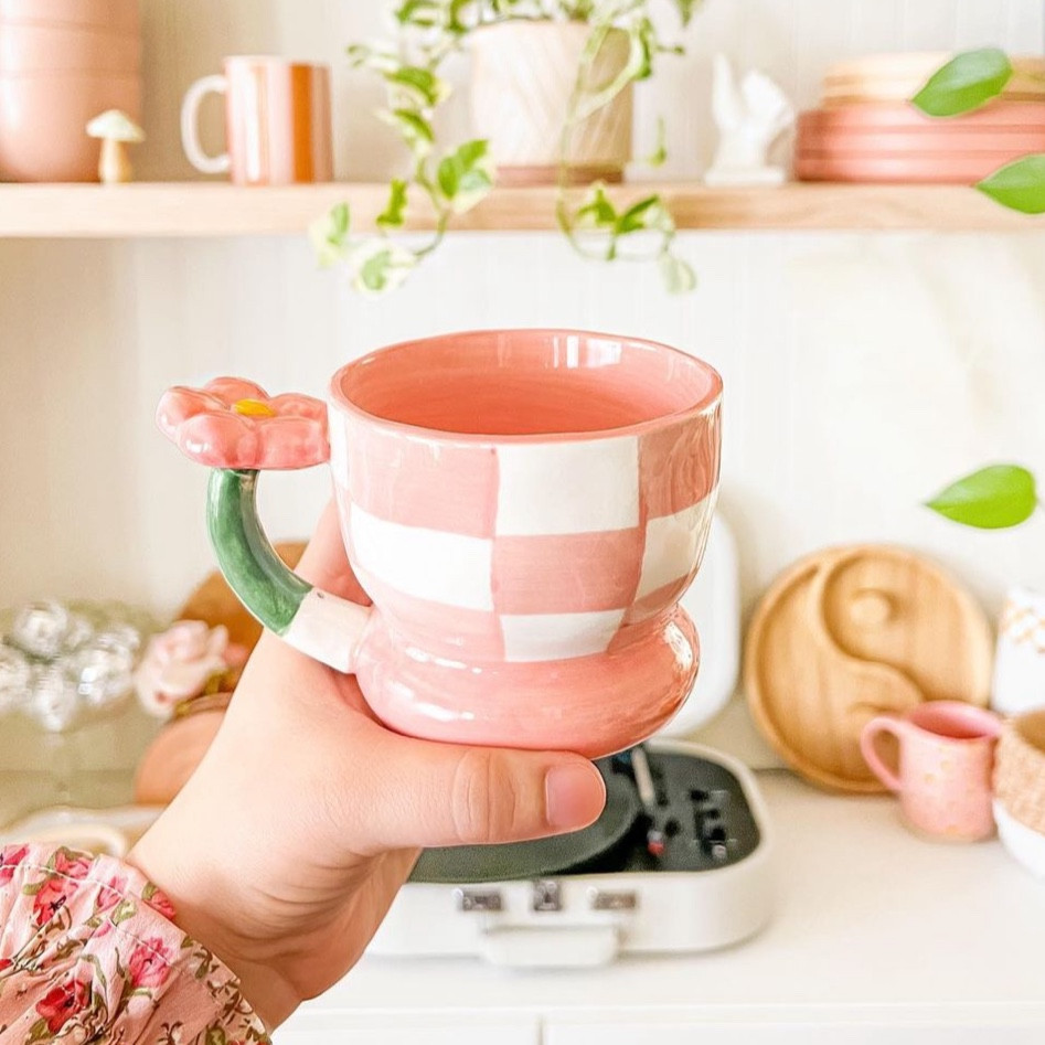 Cute spring mug🌸
Pink, checker, and a flower!🙌🏻

#LTKSeasonal #LTKGiftGuide #LTKunder50