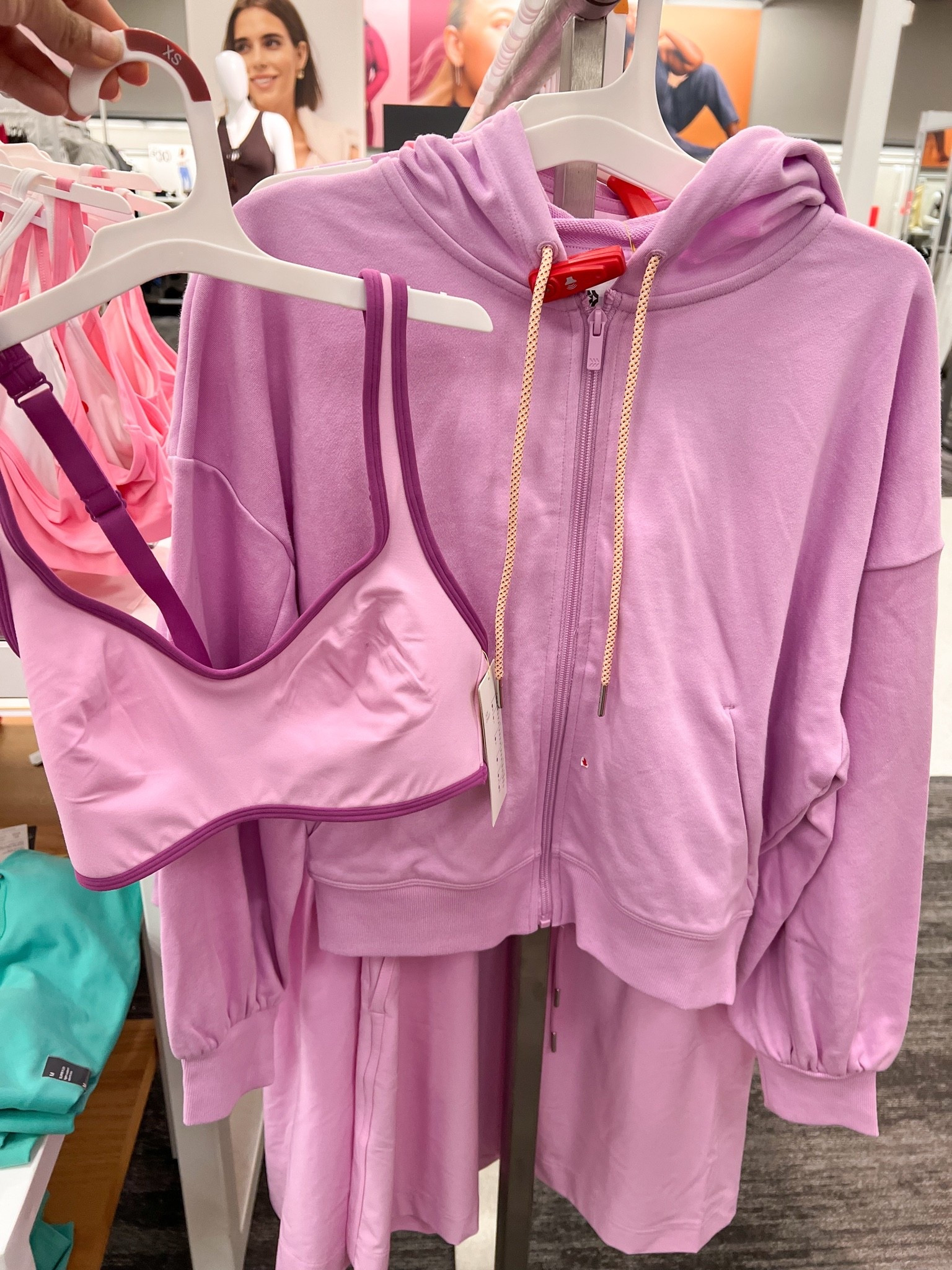 Cute fitness fit! More colors available 

Target style, Target fashion, Target arrivals, athleisure

#LTKgrwm #LTKmomlife #LTKfitnessgoals