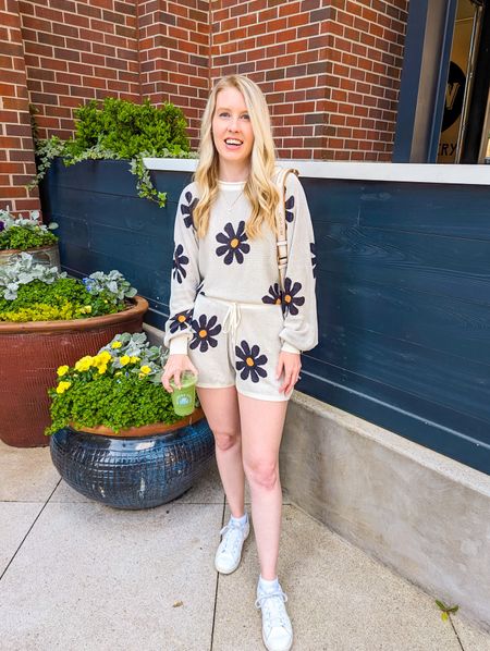 The cutest daisy print matching set! Long sleeve sweater top and shorts. Made from medium weight knit fabric. Would be great for sunset beach walks or a day on the town. Comes in multiple colors. On sale for just $32!

#LTKfindsunder50 #LTKsalealert #LTKtravel