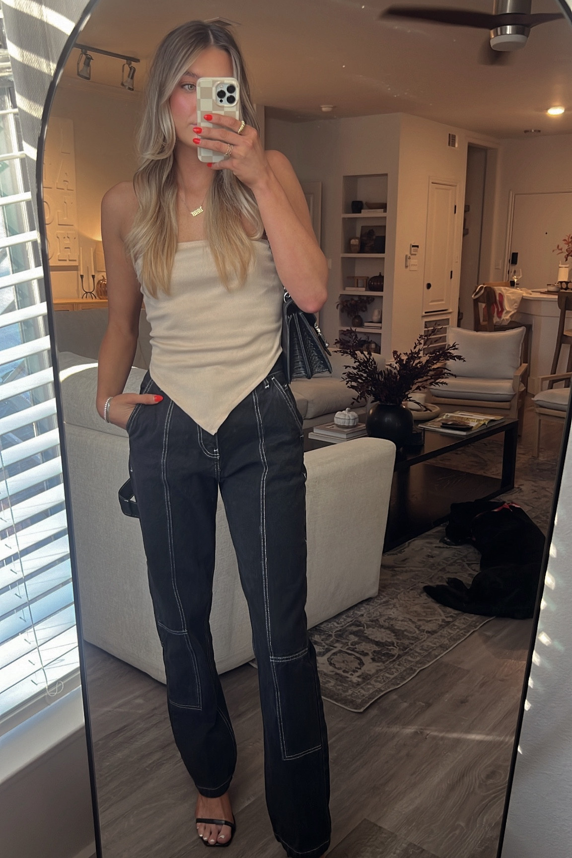 Another fall transition outfit! Size small in the top, size 4 in the jeans! 