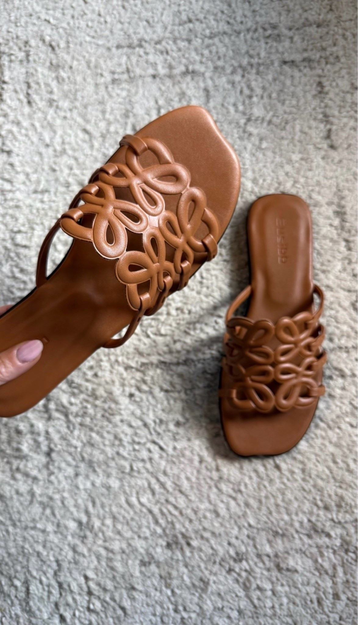Amazon finds
Amazon fashion
Necklace 
Sandal
Loewe dupe

#LTKootd #LTKSeasonal #LTKgrwm