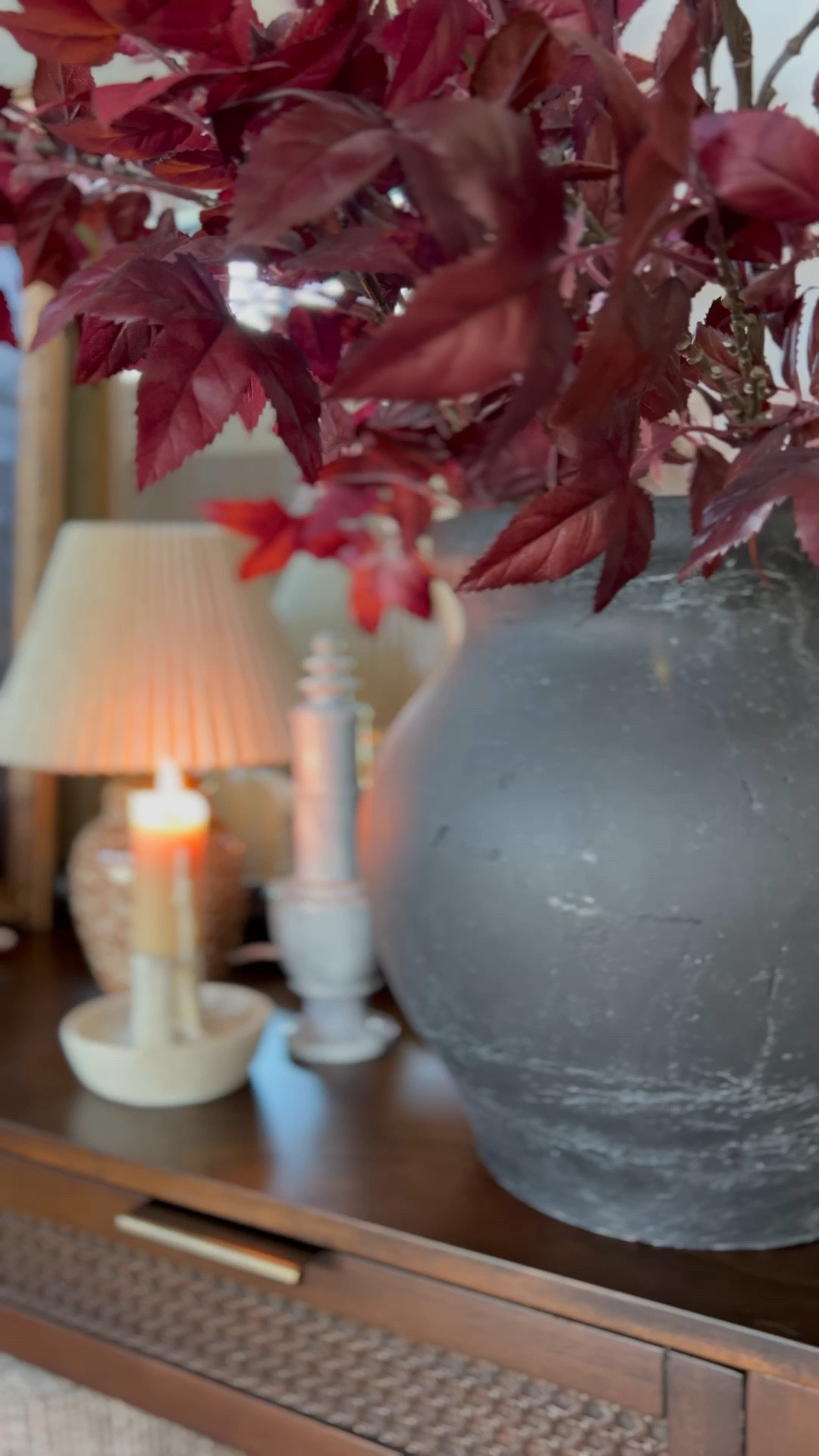 Cozy console styling 


#LTKHome #LTKSeasonal #LTKHalloween