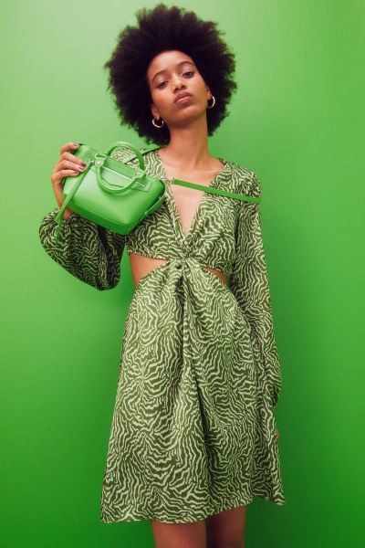 Knot-detail cut-out dress | H&M (UK, MY, IN, SG, PH, TW, HK)