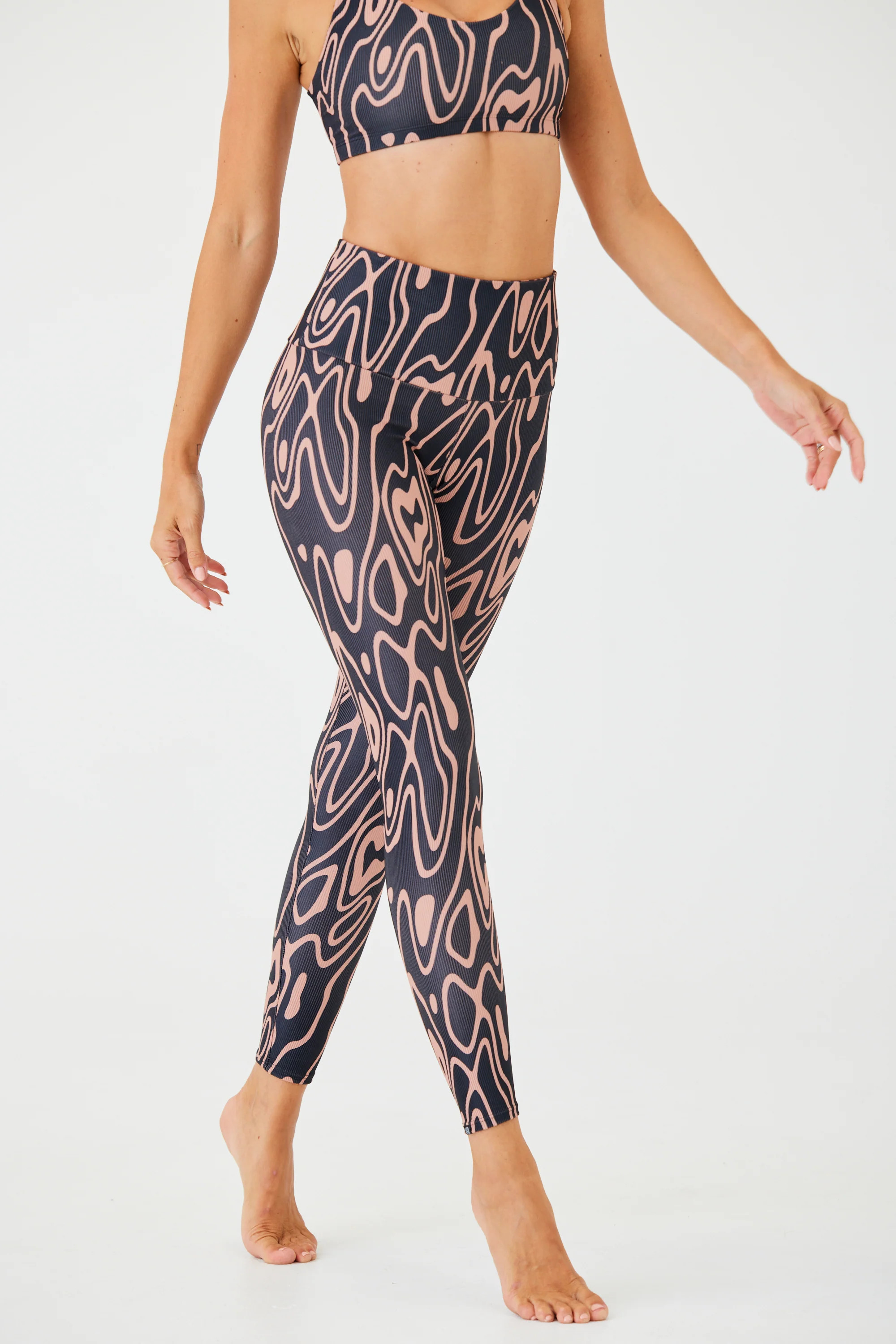 High Rise Rib Legging - Roads | Onzie