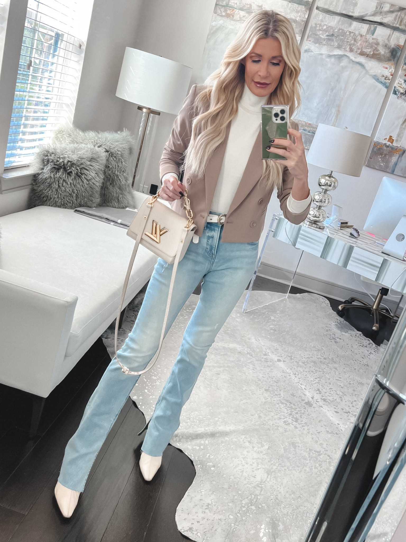 Entire look 50% off thanks to the amazing SALE express has going on!! All runs tts, I’m
Wearing an XS in the jacket and sweater and a size 0 regular in the jeans. 

#LTKCyberWeek #LTKsalealert #LTKfindsunder100