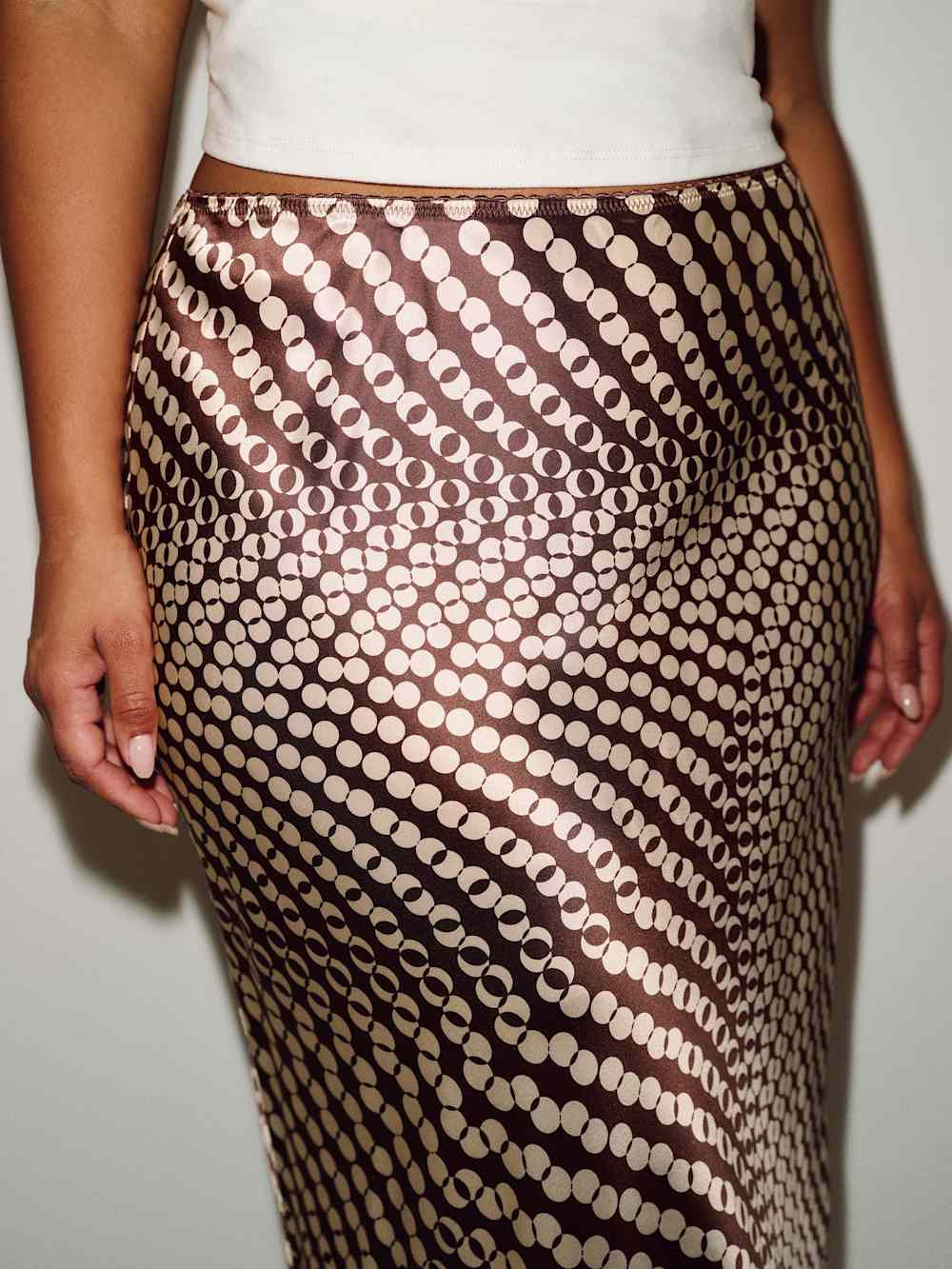Layla Silk Skirt Es | Reformation (Global)