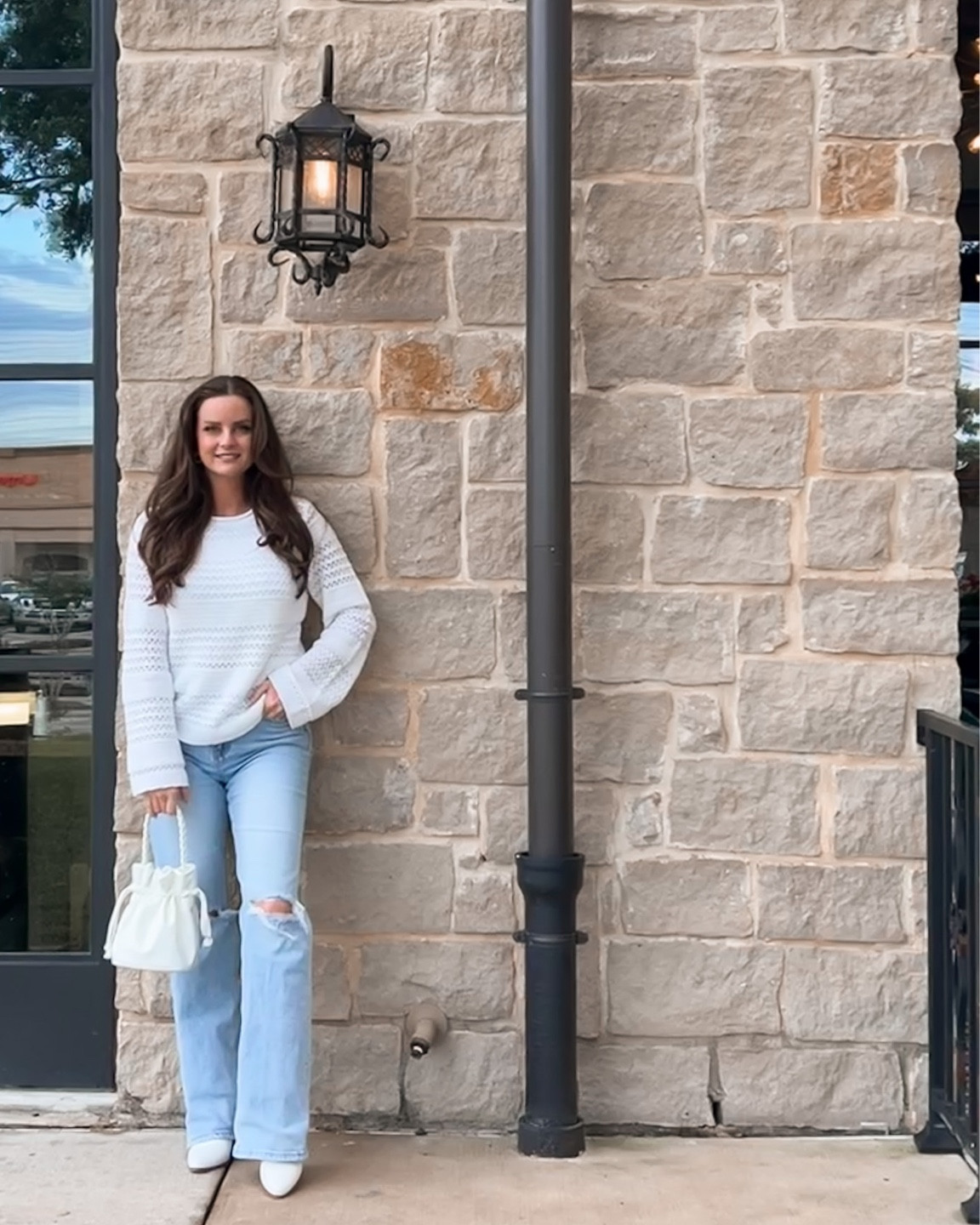 Casual denim and boots outfit. Coastal cowgirl 

#LTKSeasonal #LTKstyletip #LTKunder100