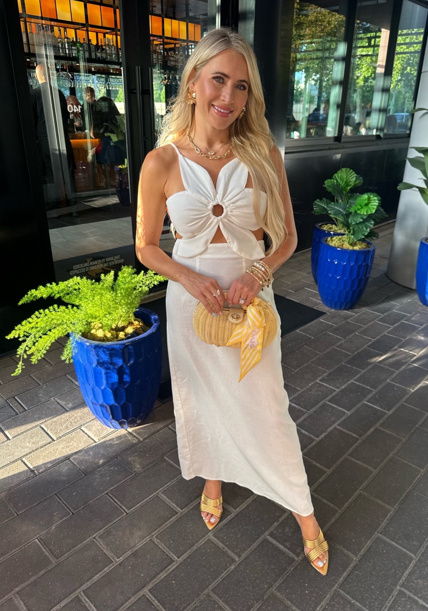 It was a white linen dress kind of night.

#LTKfoodie #LTKootd