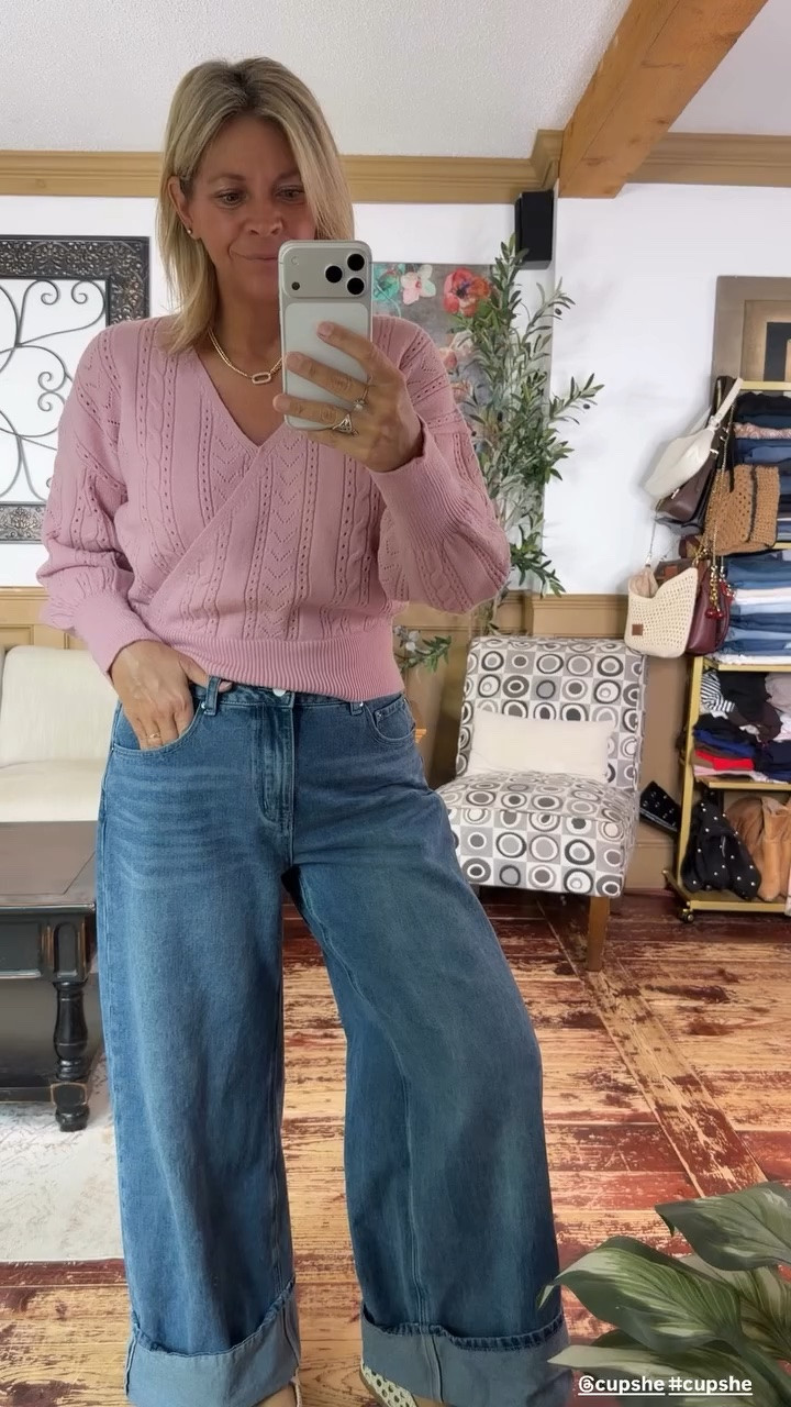 @cupshe #cupshe
Size medium in sweater and large in denim. Use code Nicole2026 to save $$ on orders over $70

#LTKootd #LTKOver40 #LTKMidsize