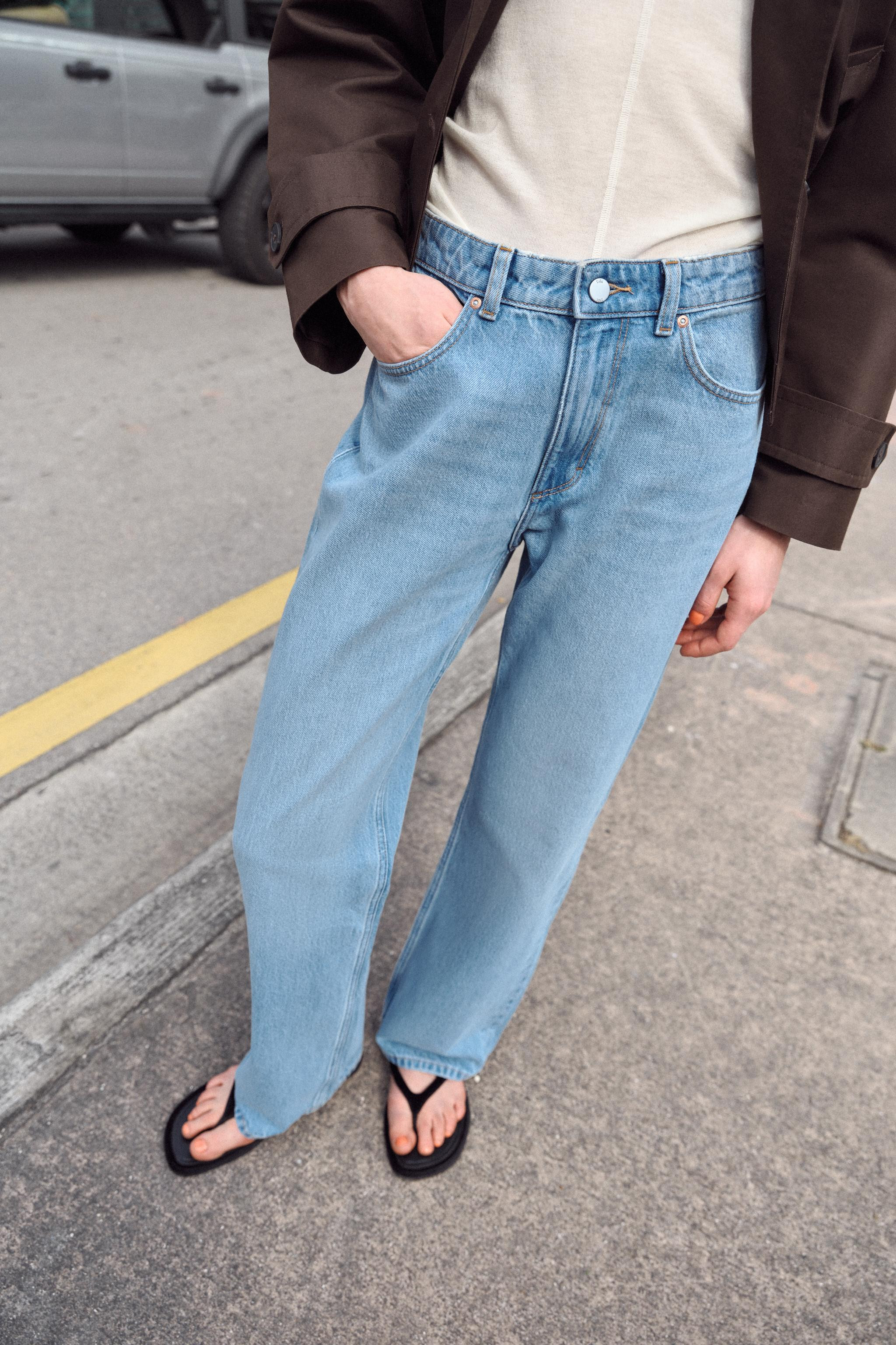 VELVET EFFECT FLAT SANDALS | Zara US