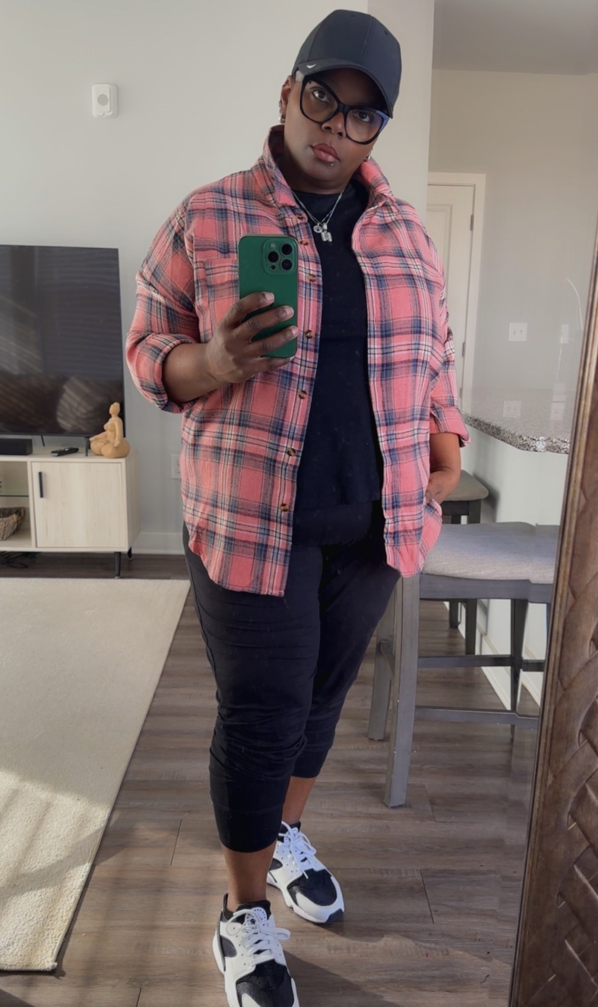 This was my Sunday salon fit. The pink on top of the black was perfect. The perfect pop of color. #plaid #plaidshirts #plussizeoutfits #ootd #fallpink #ltkootd

#LTKWorkwear #LTKPlusSize #LTKOver40