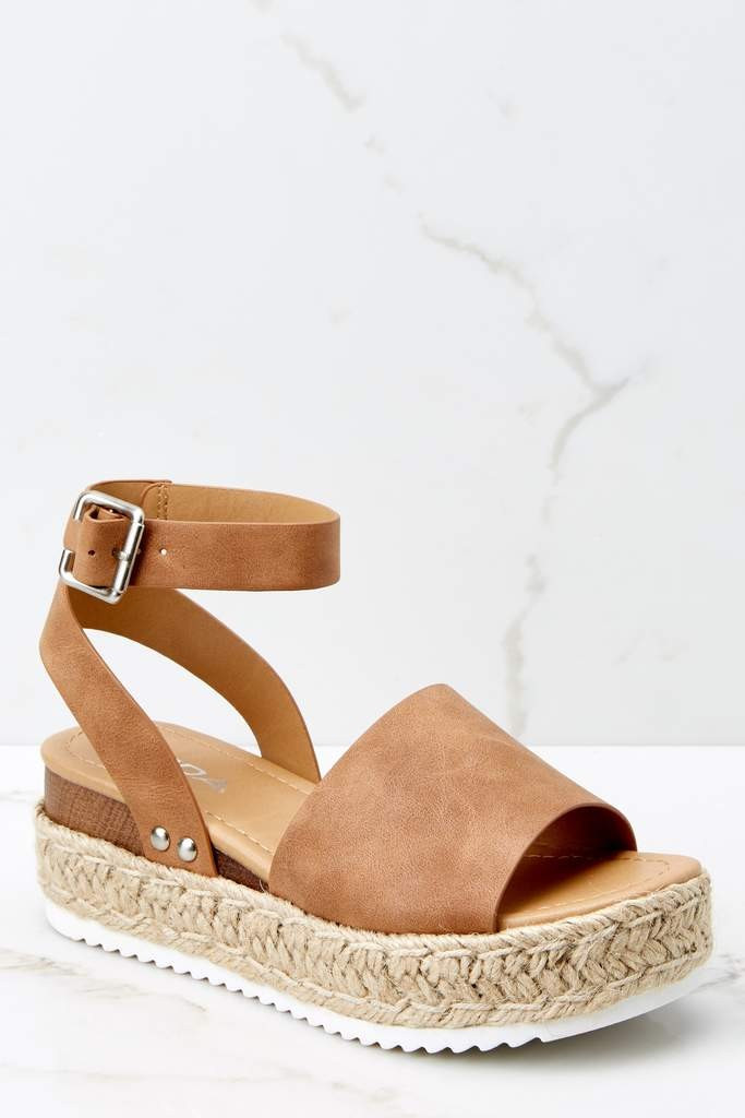 Know The Way To You Camel Flatform Sandals | Red Dress 