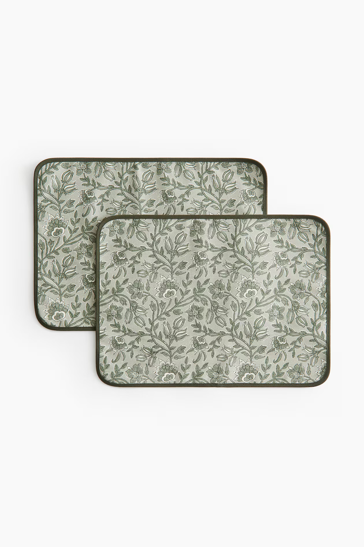2-Pack Water-Repellent Placemats | H&M (US + CA)
