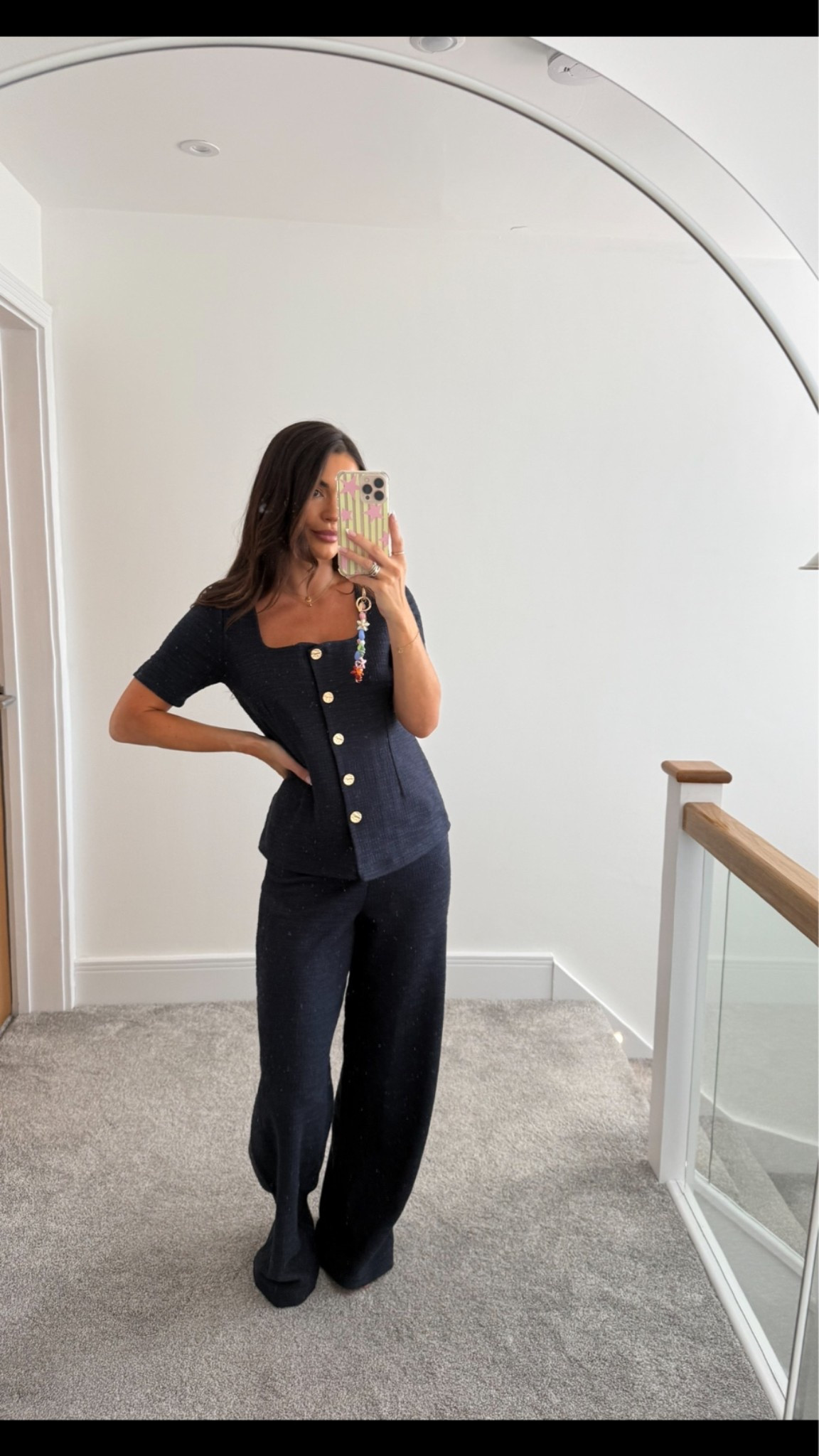 The perfect put together comfy throw on! @Matalan I wear an 8 in both & it’s roomy! #autumnworkwear #autumncoord

#LTKautumn #LTKworkwear #LTKuk