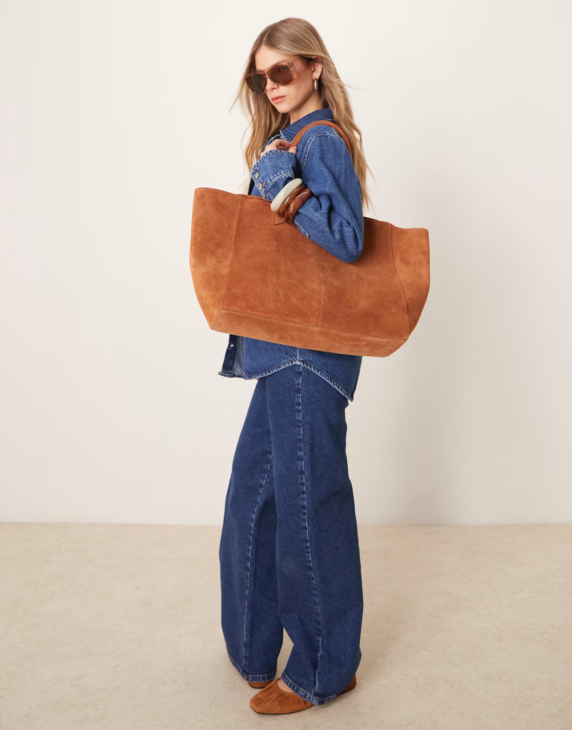 ASOS DESIGN Premium suede bonded tote bag in tan | ASOS (Global)