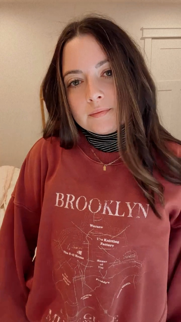 this new fake turtleneck is the best thing 🤩 you don’t have to have multiple layers on which I love!! If you want the link comment “turtleneck” & I’ll send it over to you! 🫶🏽
•
•
•
#outfits #amazonfinds #finds #outfitoftheday #fashion #fashionstyle #newfinds #turtleneck

#LTKstyletip #LTKfindsunder50 #LTKbeauty