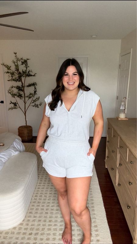 Midsize vacation outfits from Abercrombie! This romper is going to be my new favorite for travel. It’s so cute & so comfy! 

Romper - size large tall 


Abercrombie, Abercrombie haul, Abercrombie summer, summer fashion, vacation outfit, travel outfit 



#LTKmidsize #LTKstyletip #LTKSeasonal