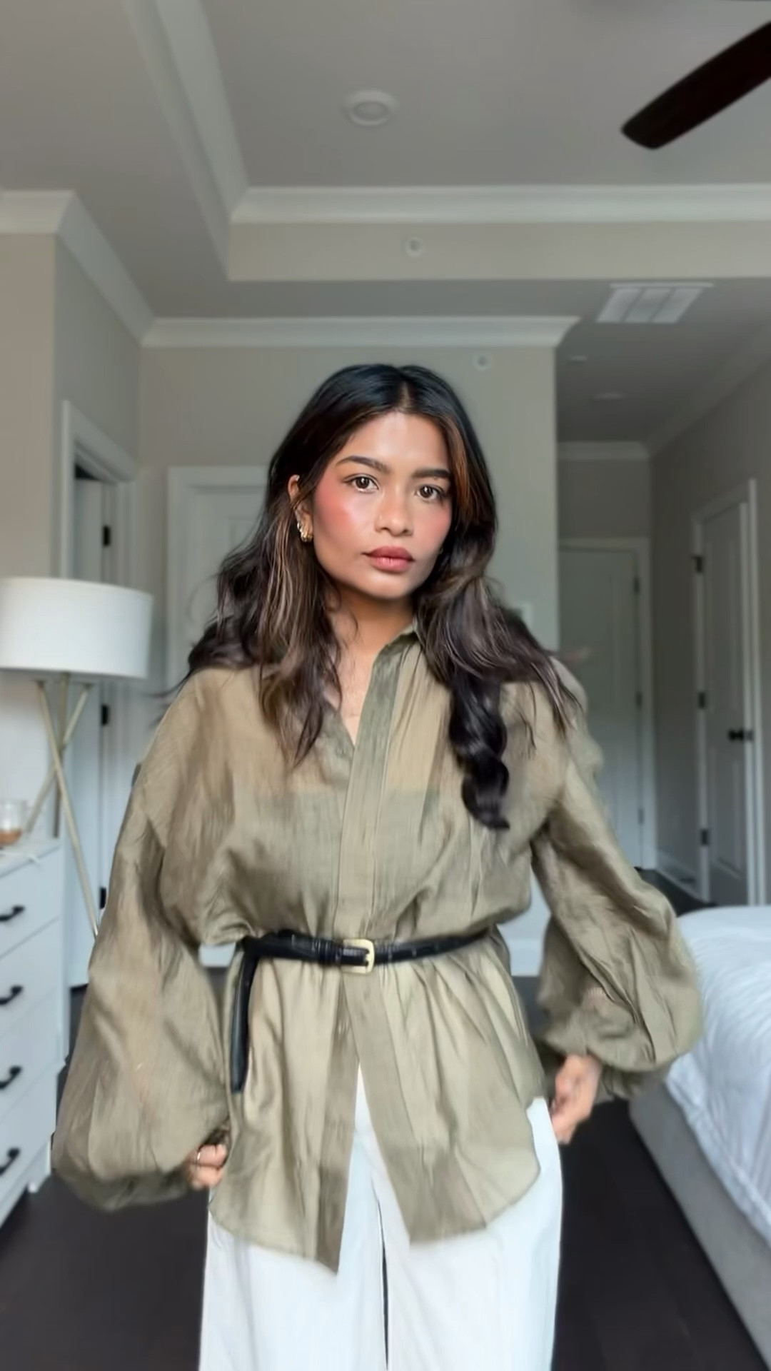 Oversized summer mom + work friendly outfit. I’m 4’11”. 
Wearing:
Size 2 in pants 
Small in shirt but it’s sold out

#LTKootd #LTKPetite #LTKWorkwear