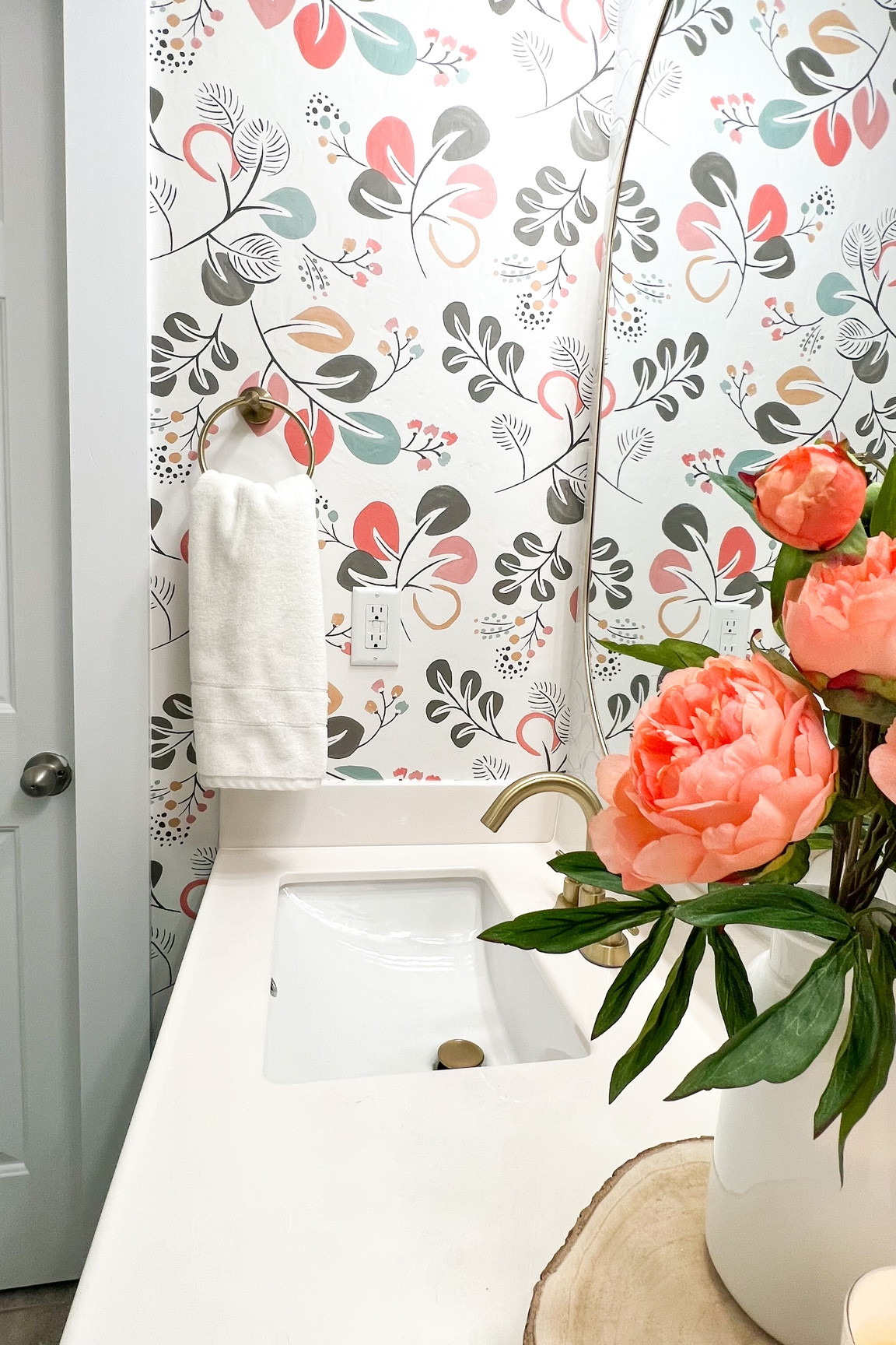Girls bathroom decor

#LTKFind #LTKSeasonal #LTKhome