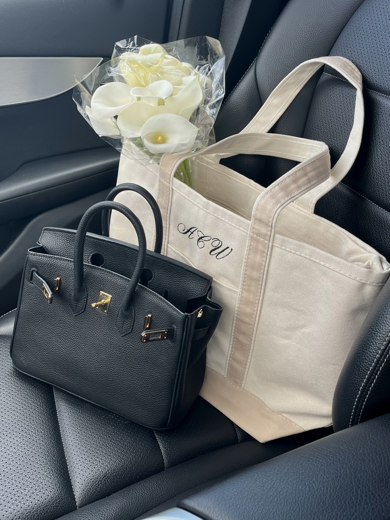 Running morning errands in style ☕️ had to have my personalized tote bag & everyday purse to run some errands before the weekend 🤍

Purse, bag, tote bag, boat tote, birkin aesthetic, chic elegant style, classic style accessories, monogram, customized, personalized 

#LTKmorningroutine