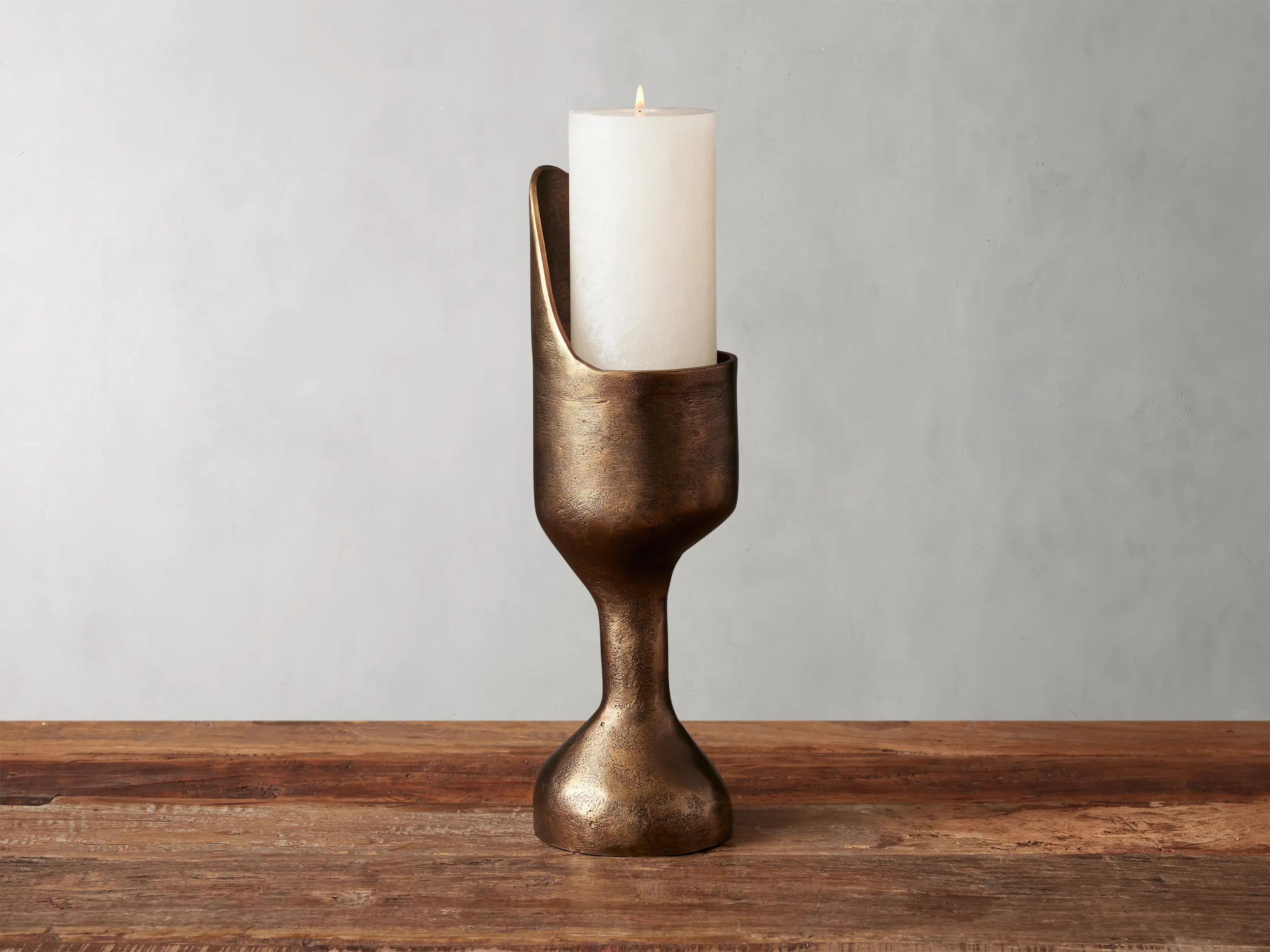 Myles Pillar Holder | Arhaus