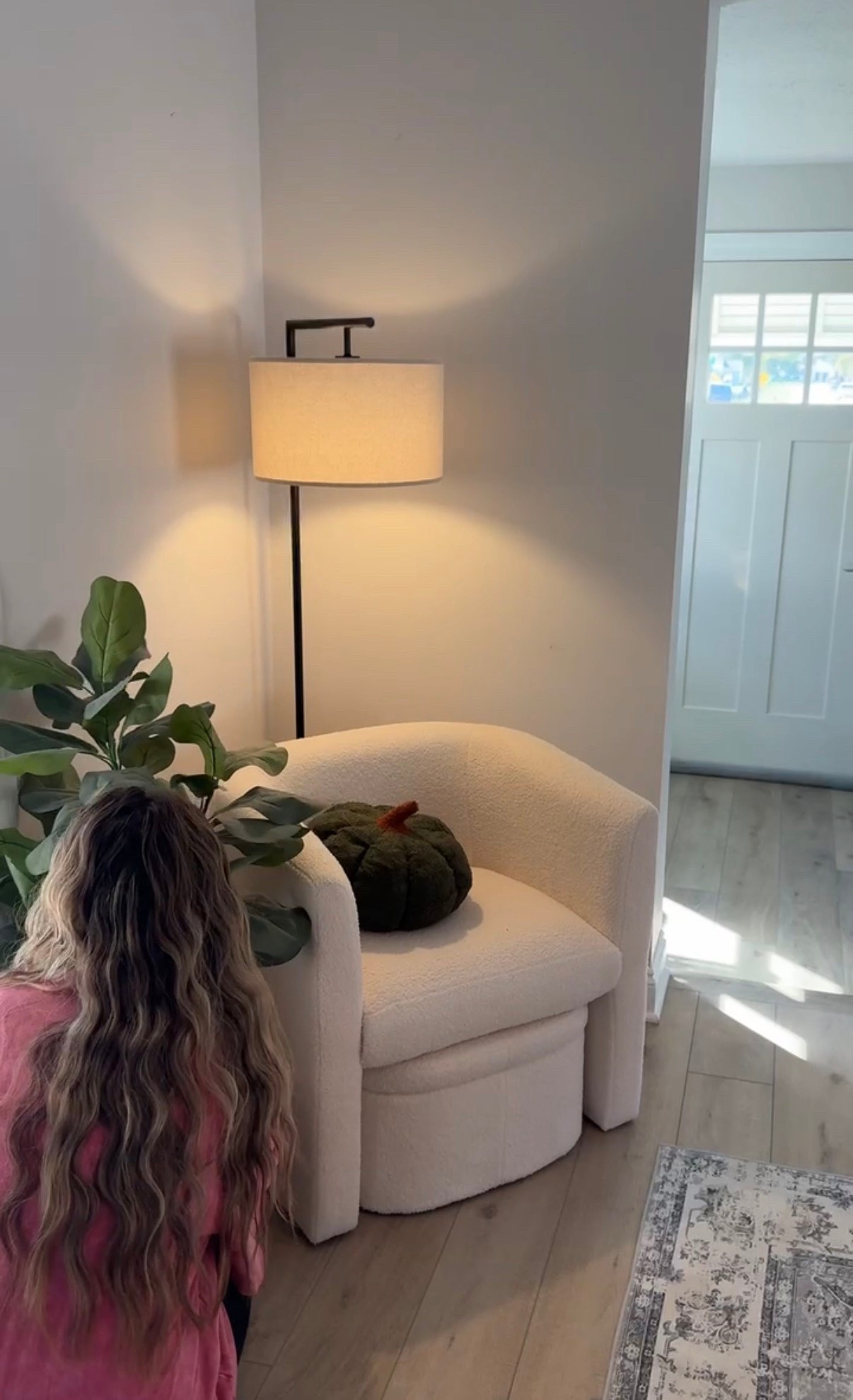 Turning an empty corner into my favorite spot in the house 🤍 Just a comfy chair, a warm lamp, and a simple plant — and it completely changed the vibe. Proof you don’t need a full room makeover to make your space feel cozy and intentional. Everything is linked ✨

#LTKhome #CozyCorner #HomeInspo #NeutralHome #LivingRoomDecor #HomeRefresh #FixerUpperStyle #TargetHomeFinds #AmazonHomeFinds #CozyVibes

#LTKHome