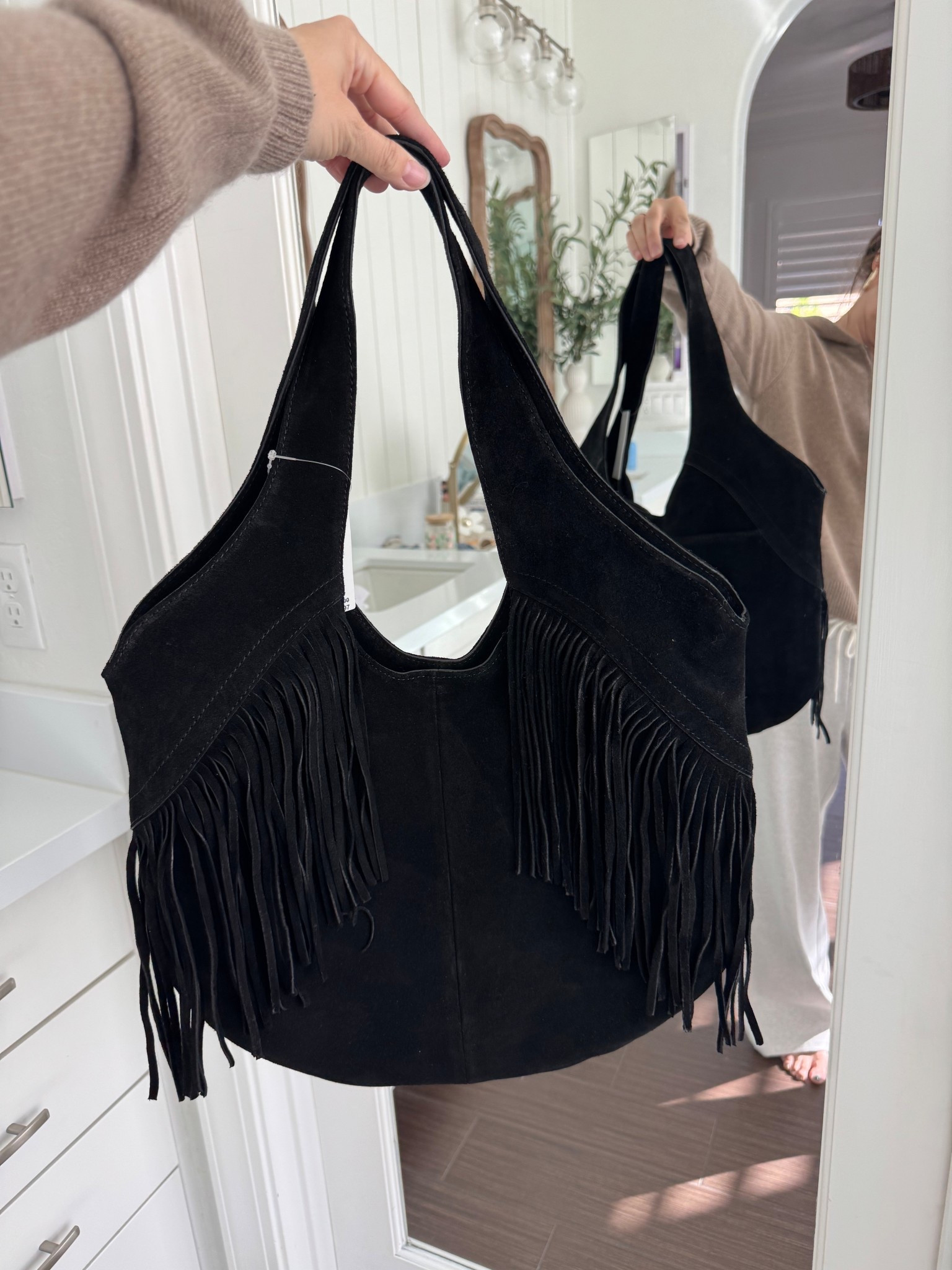 Black suede fringe bag 

#LTKItBag