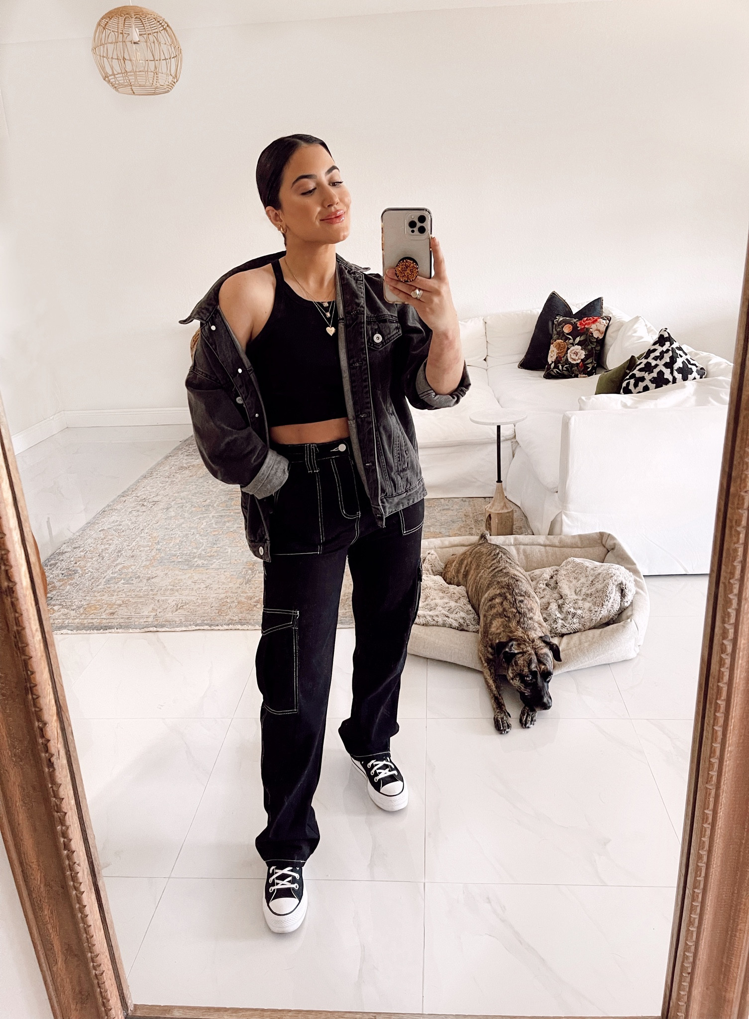 Today’s OOTD

Carpenter pants, cargo pants, Amazon fashion, Amazon finds, denim jacket, converse, levis, crop top, neutral style, petite style, petite outfits. 

#LTKunder100 #LTKsalealert #LTKFind