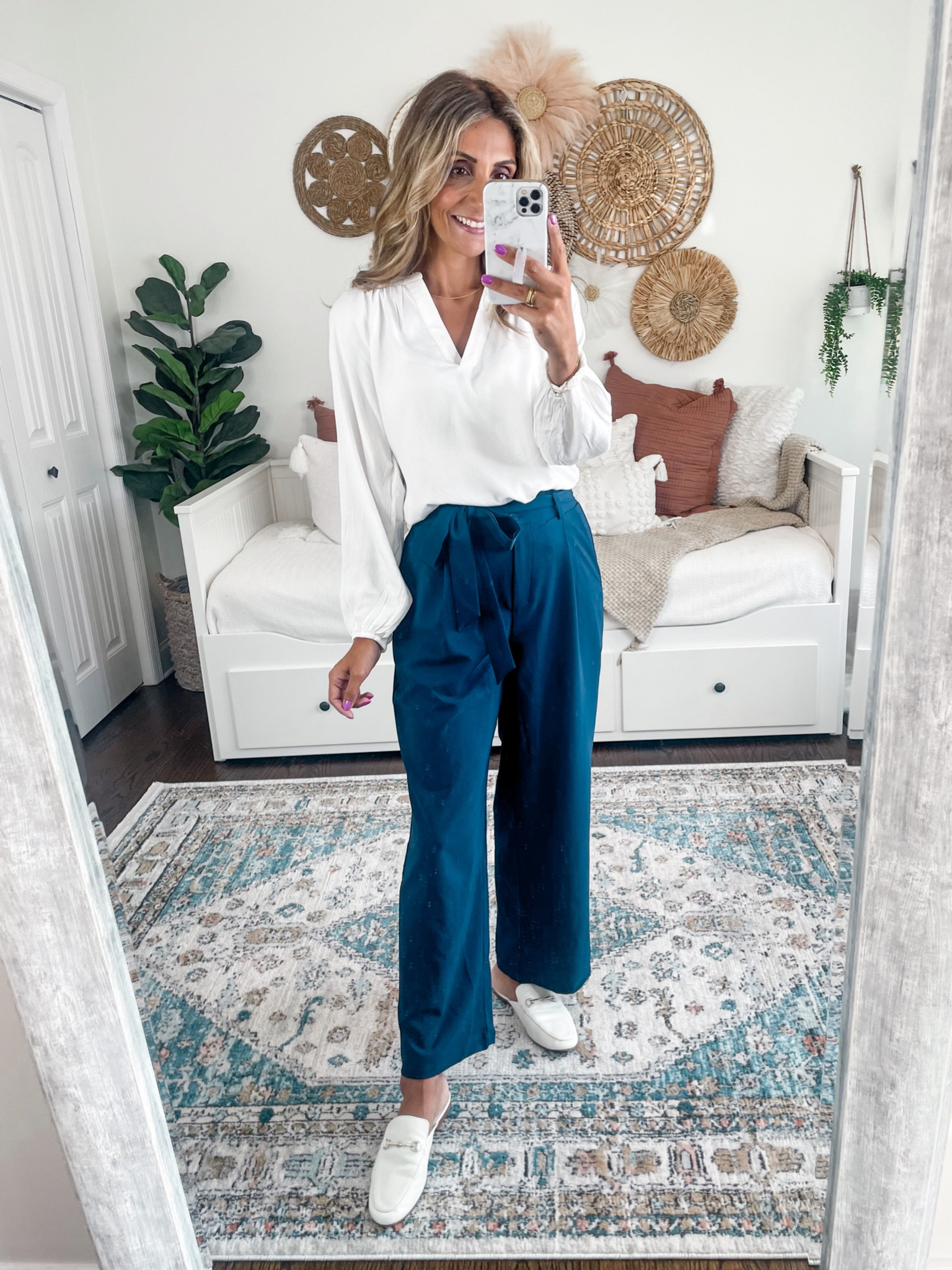 Amazon pants 
Teacher outfit 

#LTKworkwear #LTKunder50 #LTKBacktoSchool