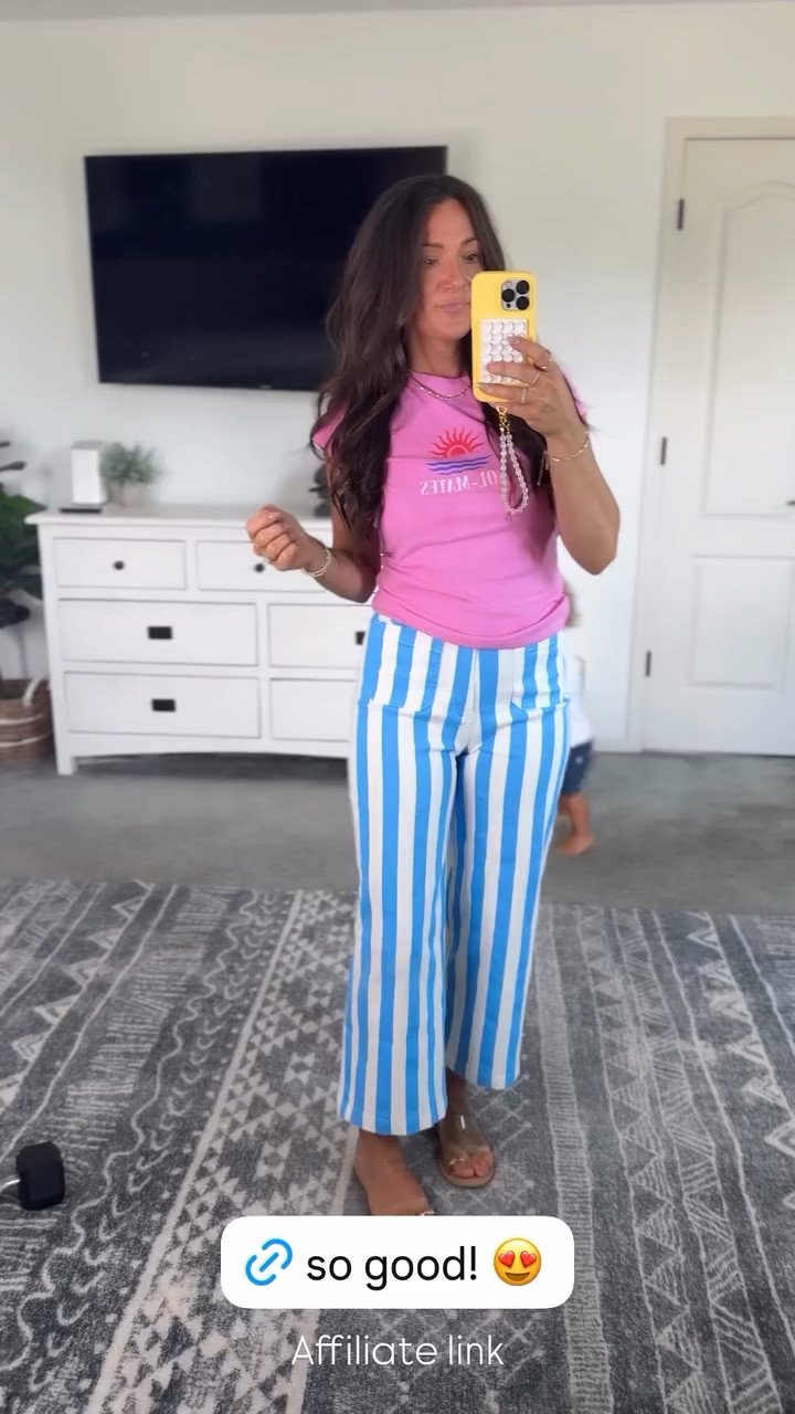 Cutest colorful outfit! Love the stretch on these pants-way comfy! Tee is only $6 and so cute! Both are look for less options 👌

#LTKootd #LTKSaleAlert #LTKPetite