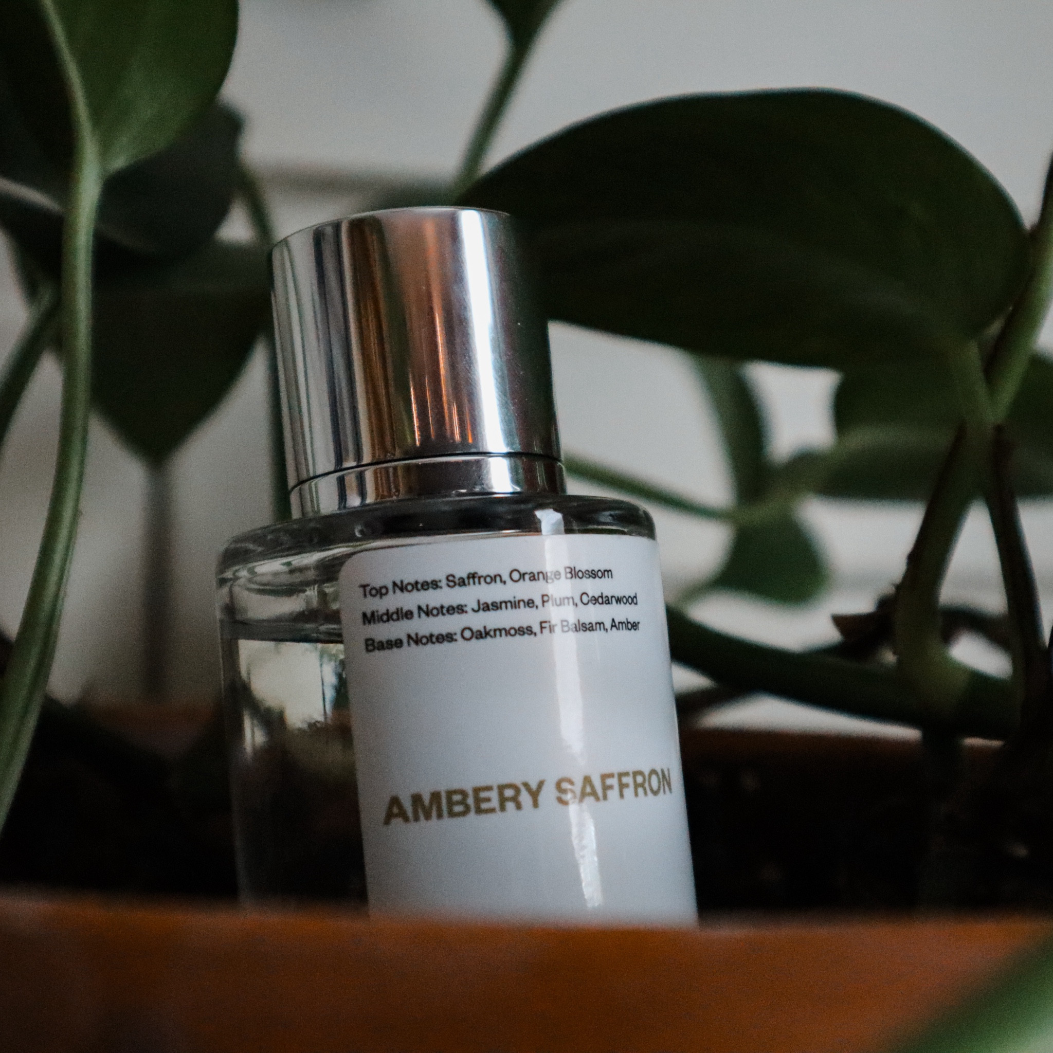 This is a gorgeous fragrance, inspired by the MFK Baccarat Rouge 540! A perfect, oriental perfume that is the perfect gift for any of the mature, luxury lovers in your life!

Dossier Perfumes - Ambery Saffron

#perfume #fragrance #perfumelover #scent #perfumista #fraghead #perfumebottle #perfumeworld #scentlover #perfumeaddiction #perfumephotography #perfumerecommendation #perfumesuggestion #perfumelovers #fragrancehelp #giftguide  #giftideas #holidayshopping #holidaygiftguide #giftguide2024 #christmasgiftideas #giftinspo #holidaygiftinspo #holidaygiftlist #seasonalgiftguide

#LTKSeasonal #LTKGiftGuide #LTKHoliday