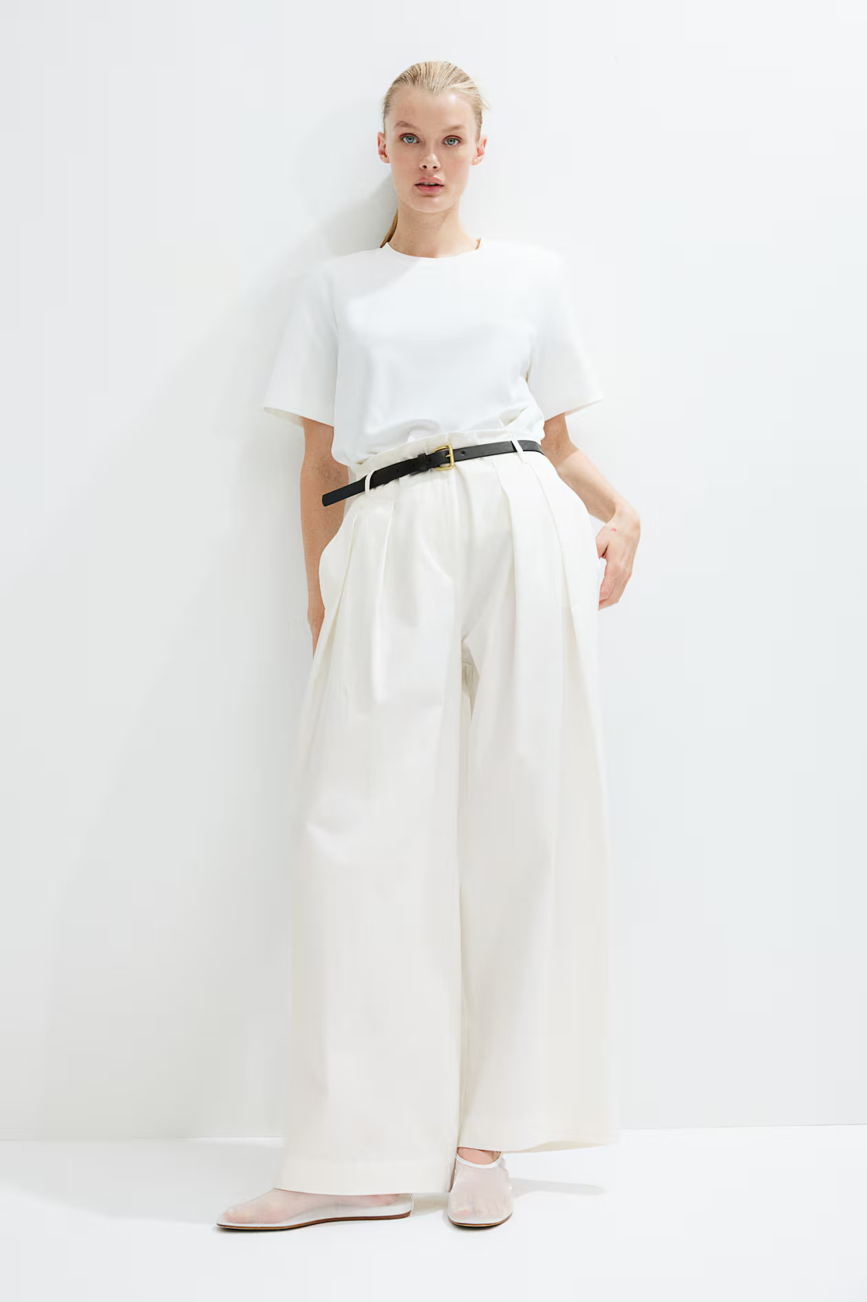 Wide belted trousers - High waist - Long - White - Ladies | H&M GB | H&M (UK, MY, IN, SG, PH, TW, HK)