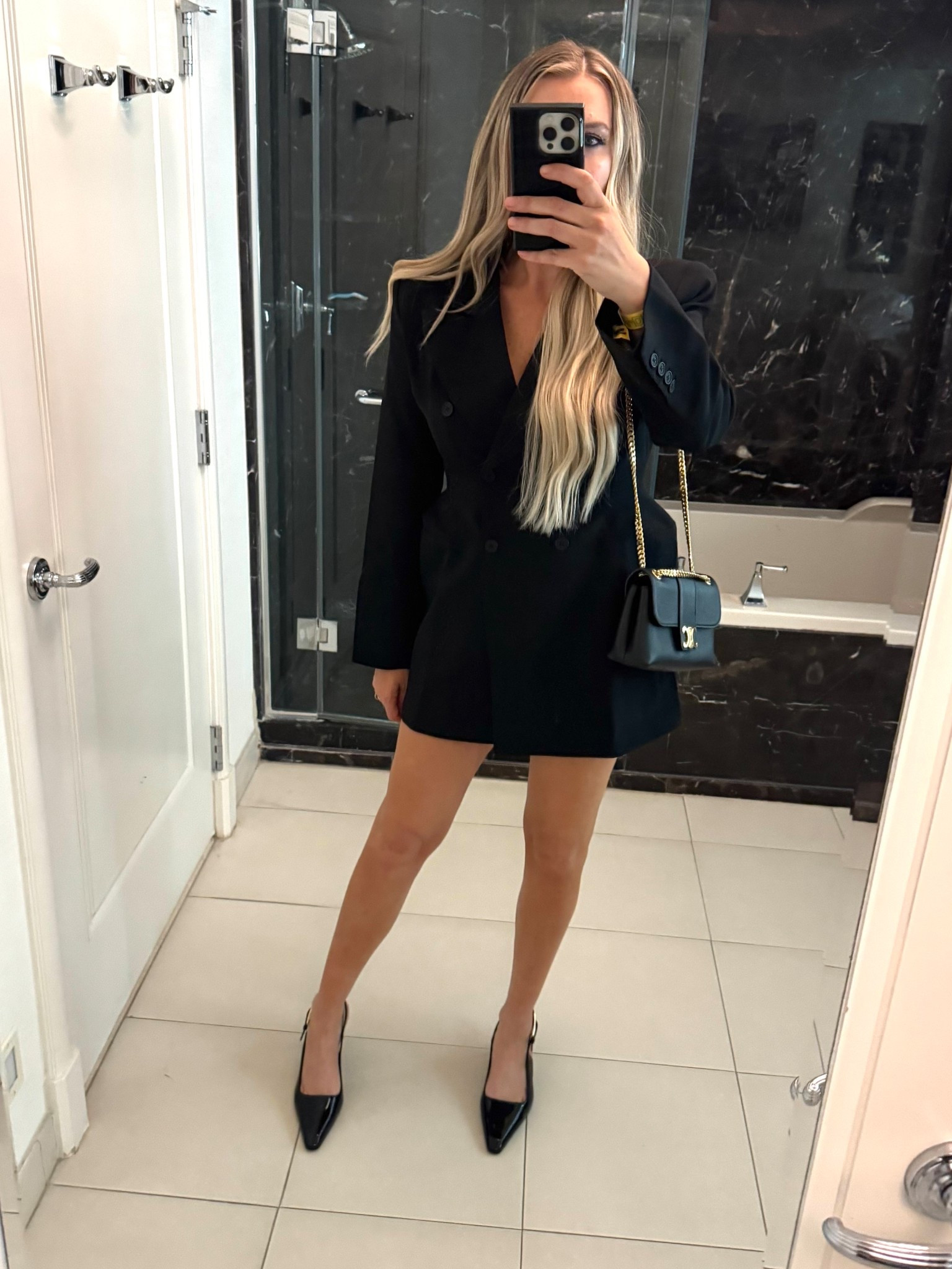 Lioness blazer dress I wore to dinner in Las Vegas … most of the look is Amazon other than the bag. Wearing a medium in the dress which is my usual size in lioness which is TTS. 