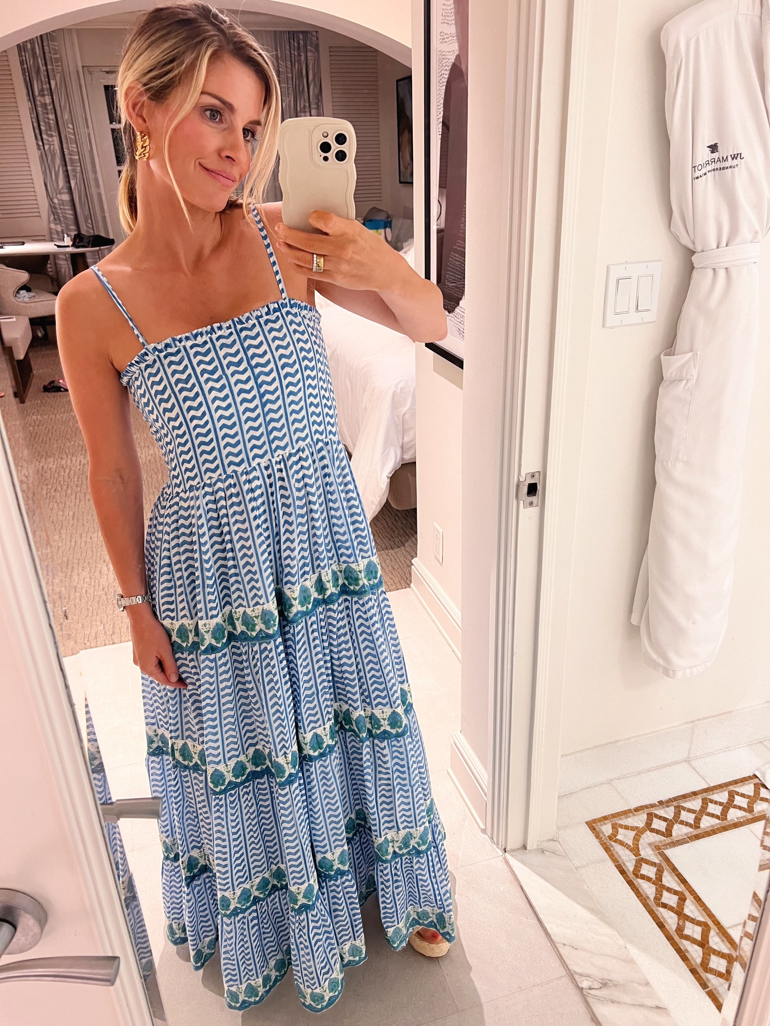 @oliphantdesign for the win 🌴✨

Resortwear. Spring break dresses. Vacation dress. Tuckernuck dress. Olpihant. 

#floridablogger #ltkfind #ltkunder100 #ltkfashion #rewardstylebloggers #ltkstyletip #summerstyles #preppystyle #orlandoblogger #liketkit #momstyle #southernblogger #palmbeachblogger #resortstyle #charlestonblogger #tampablogger #mareathebrand #grandmillenial #resort365 #lillypulitzer #bethesunshine #floralprints #springstyles #getinmycloset #preppyfashion #beachstyle #beachlook #preppystyle #over40style #tuckernucking

#LTKFind #LTKtravel #LTKSeasonal