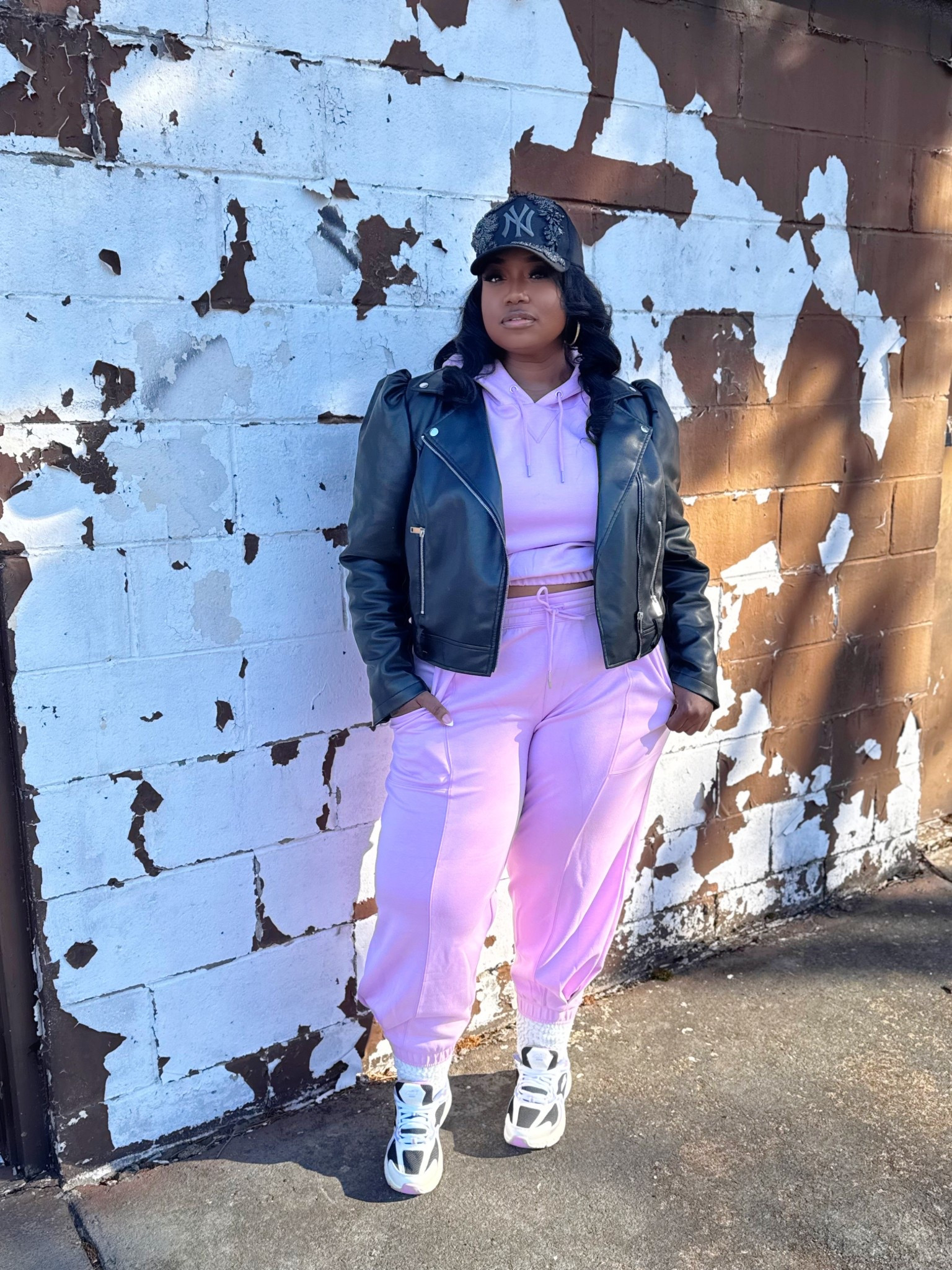 My Go to Lazy yet put together look
Wearing: Large top
Bottoms: XXL
Robe: 18/20
