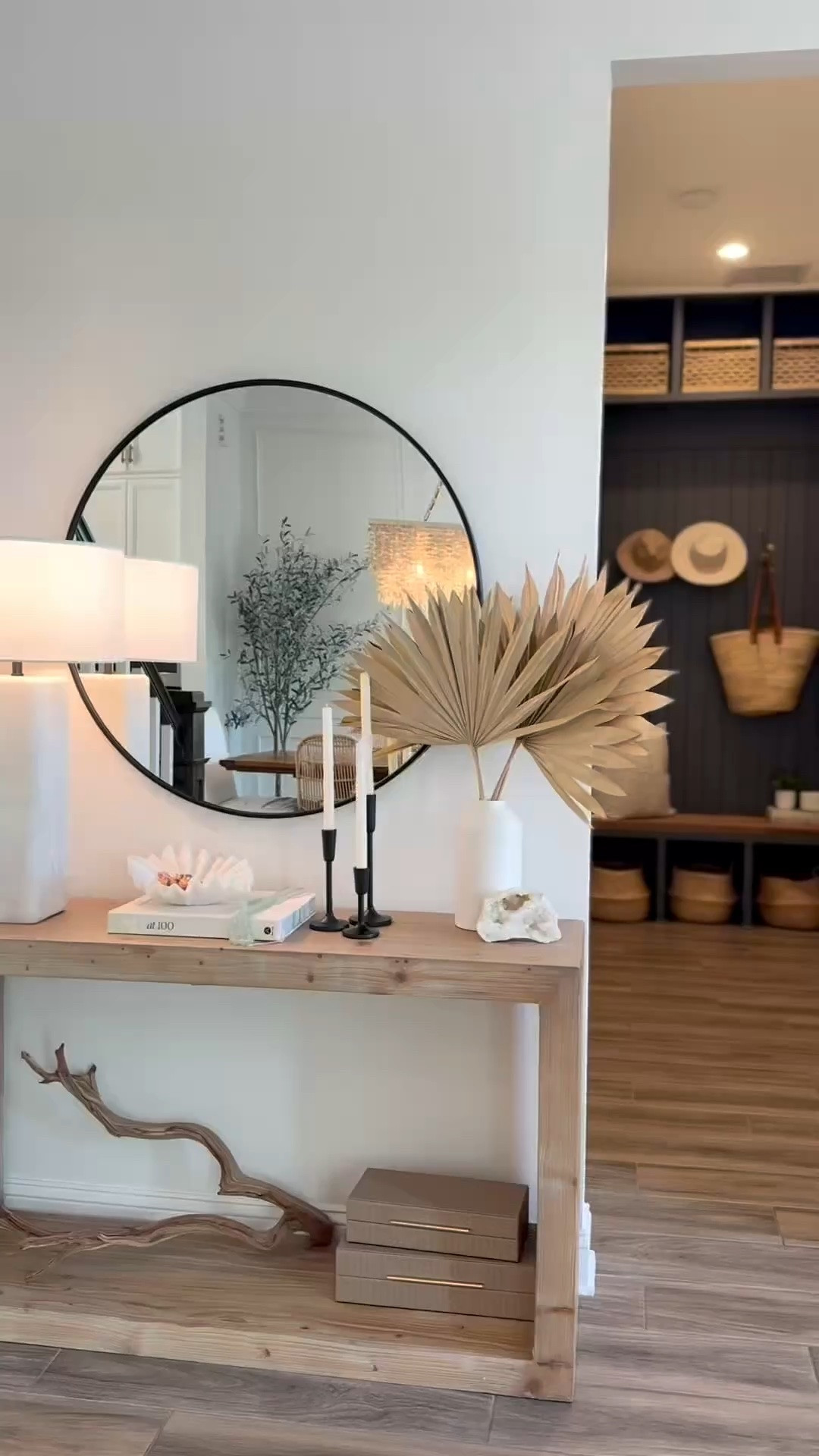 One of my favorite tricks for making a home feel elevated without spending thousands? Good oversized art. 🤍

This framed “Cold Beach” print by Studio McGee from Target is such a good neutral coastal piece and looks way more expensive than it is.

Soft texture. Muted tones. Easy to style.
Basically the design equivalent of a linen button-up and a good tan. 🌾

And yes… it’s under $100 right now. 👏🏼


#TargetHome #StudioMcGee #CoastalInteriors #HomeStaging #InteriorStyling #NeutralHome #TargetFinds #FloridaInteriors #SaltAndCoveInteriors #HomeDecorFinds

#LTKHome