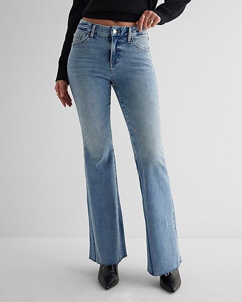 Mid Rise Light Wash Two-Tone FlexX '70s Flare Jeans | Express