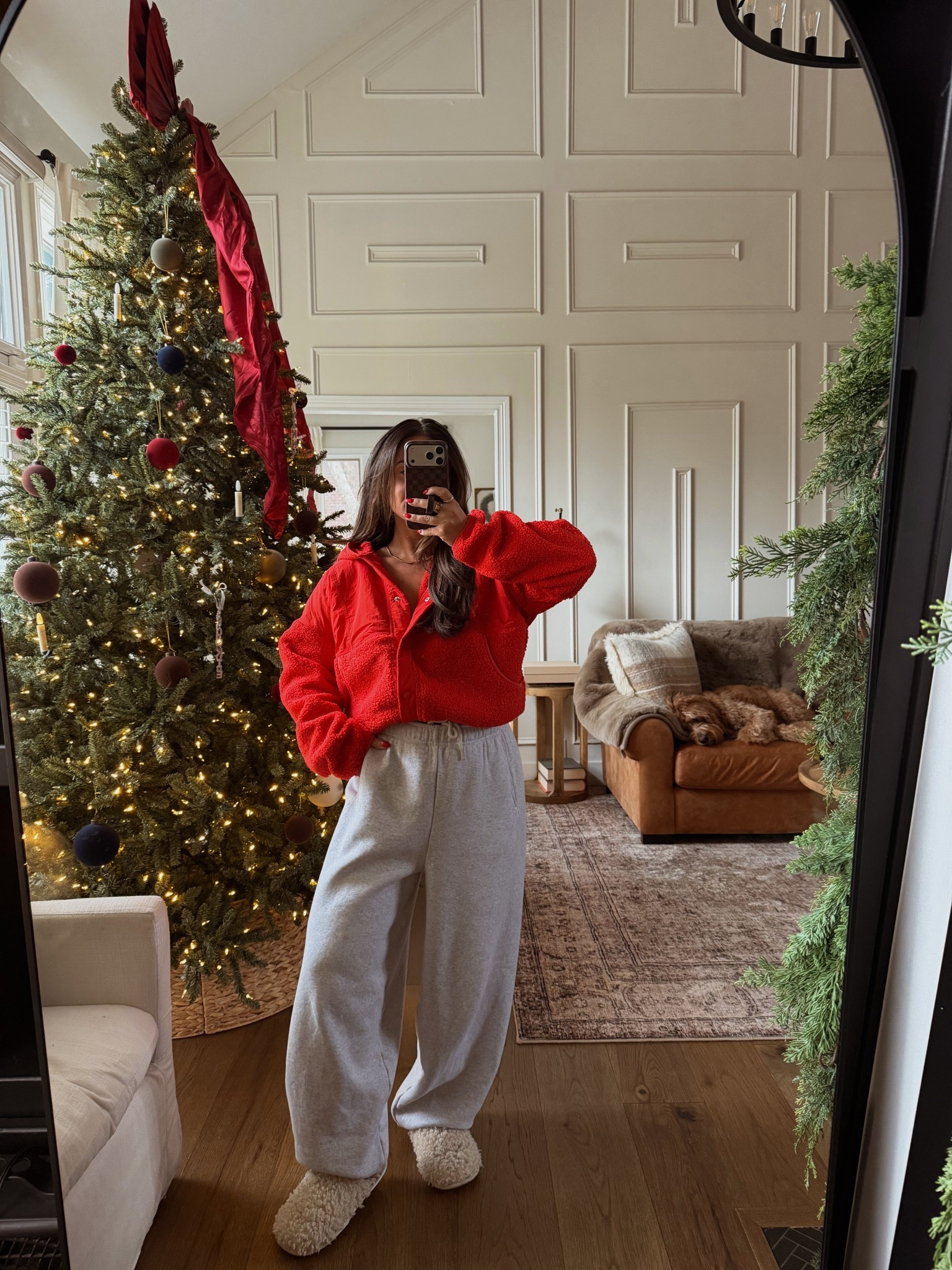 Cozy basics that are perfect for Christmas 🎅🏼♥️

#LTKHoliday #LTKootd #LTKGiftGuide