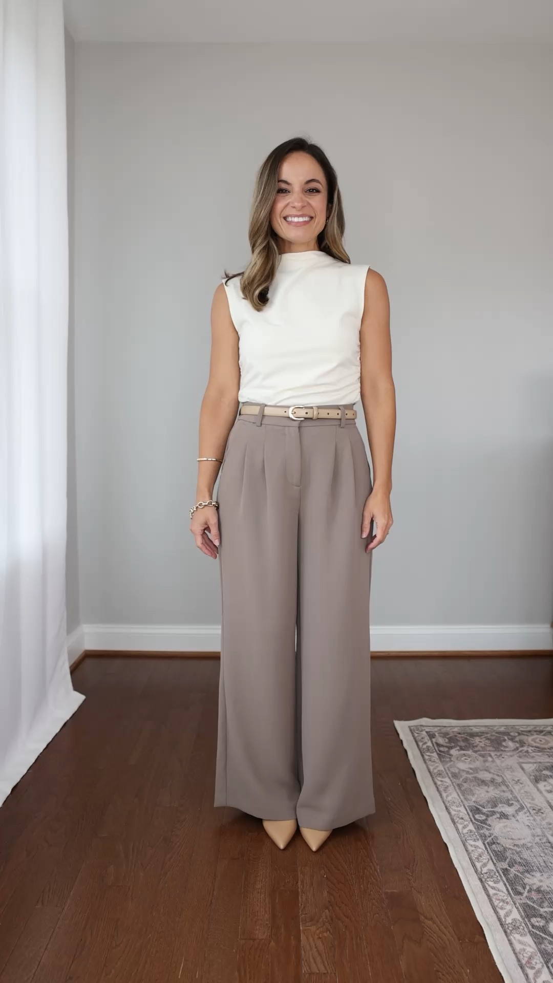 Testing the fit of four wide leg trousers for petites! 

LOFT Crepe Drape Palazzo
Petite 00 - 11.5” rise, 27.5” inseam 

Top (Quince): xs - exact color is not available 
Shoes (Sam Edelman): true to size

#LTKPetite