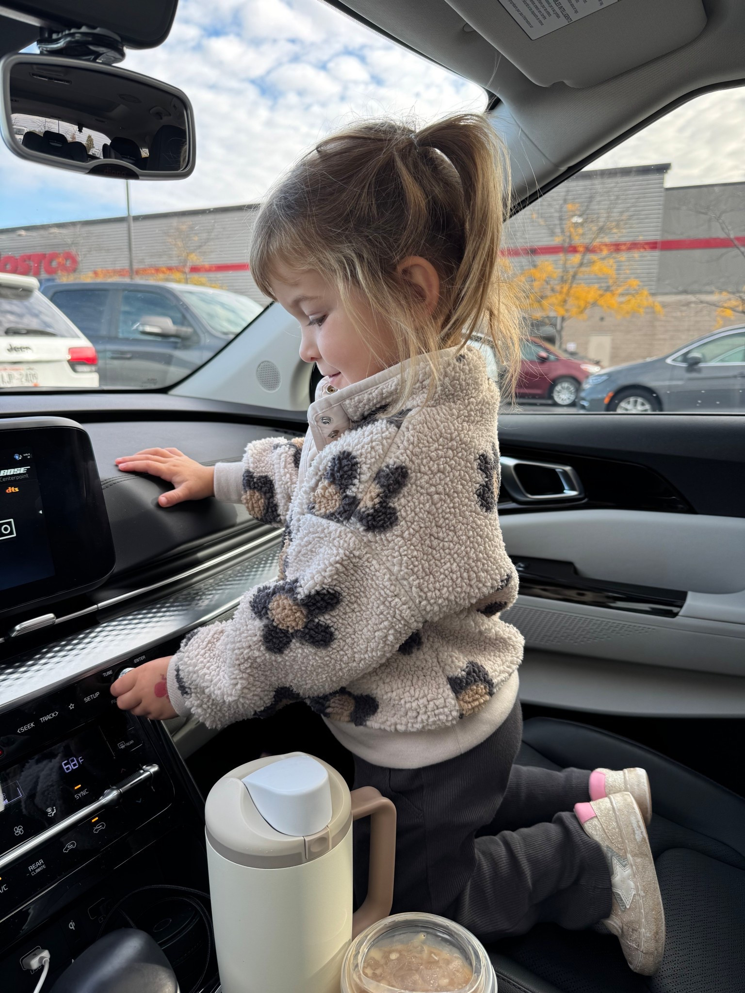 Floral fleece set; even cuter when it’s 50% off🤪 

#LTKSaleAlert #LTKKids #LTKFindsUnder50