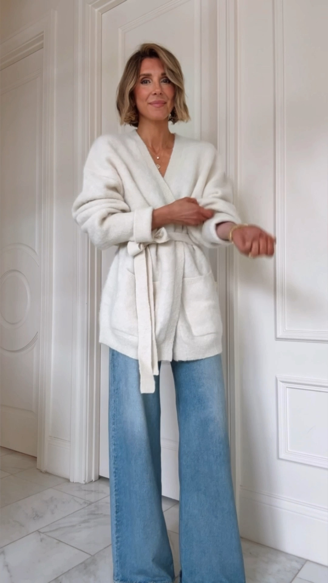 No one will ever know they are sweatpants. I'm wearing size 25 fit tts and they have different inseams