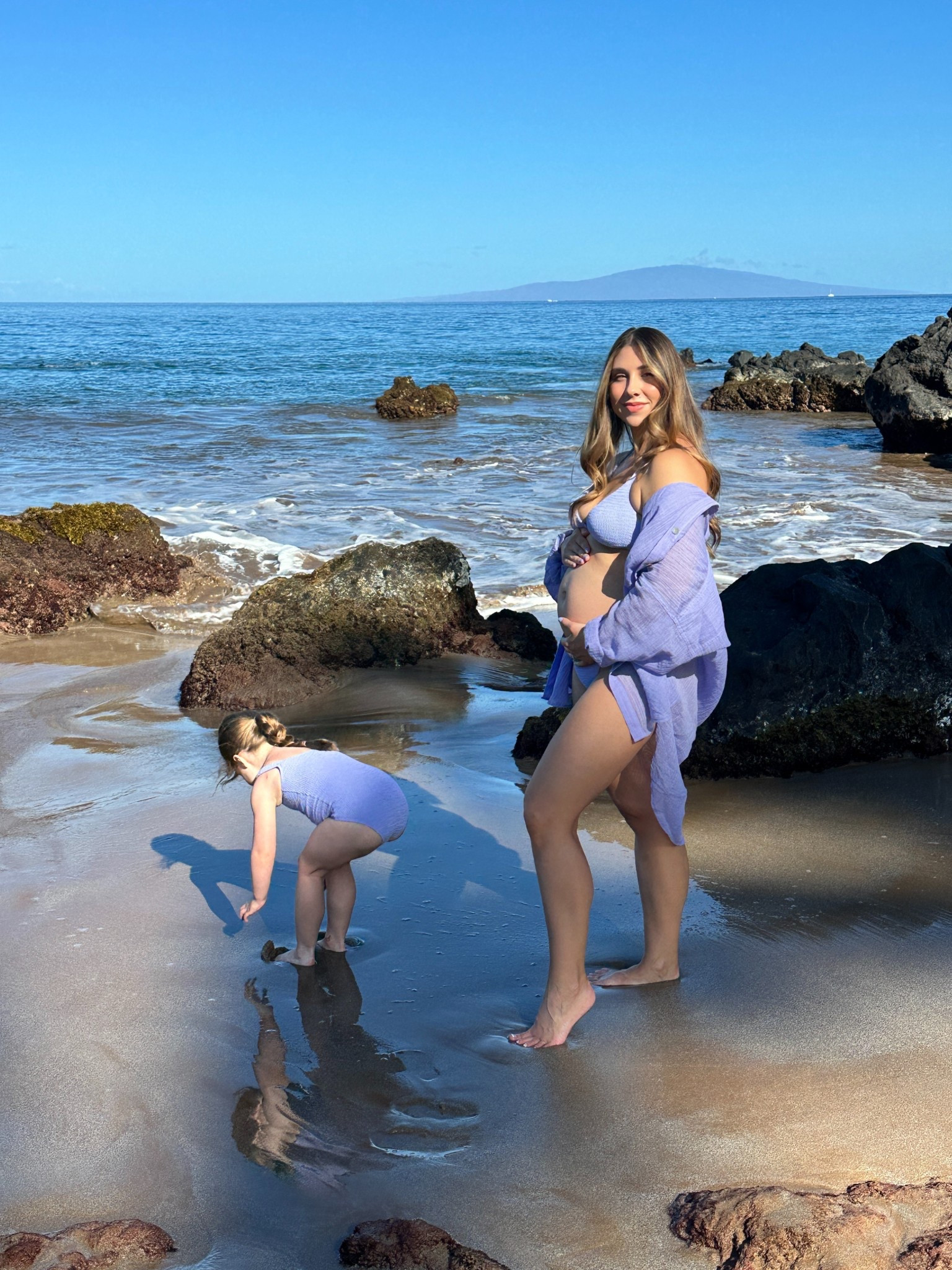 Mommy & Me Matching Swim 💜🌊🐚

Wearing (sizes);
Palma Top - Large
Palma Bottom - Large
Cover-Up - Small
Toddler One Piece - TTS


Vacation Outfits | Bikini | Mommy and Me | Toddler Swim | Hawaii Outfit Inspo | Beach Outfit Inspo 

#LTKSwim #LTKTravel #LTKFamily