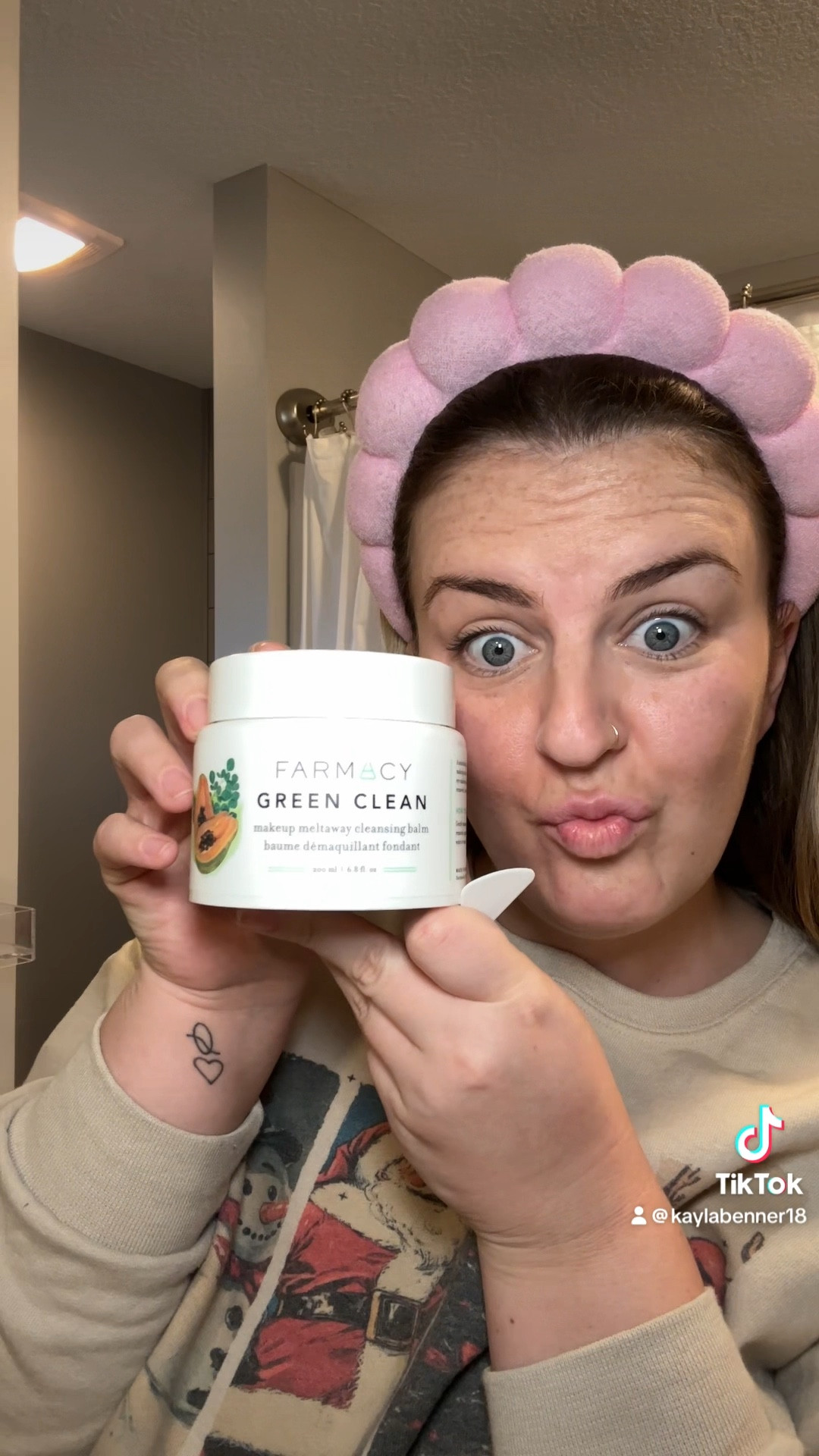 Guilty of going to bed with my makeup on so I felt super crusty and gross this morning…THANKFULLY I took advantage of @Farmacy Beauty black friday sale and got more of my favorite Green Clean makeup melt away cleansing balm! I even recieved a sample of their Honey Halo moisturizer. 

#makeupremoval #farmacybeauty #cleansingbalm #greenclean #honeyhalo 

#LTKBeauty #LTKGiftGuide