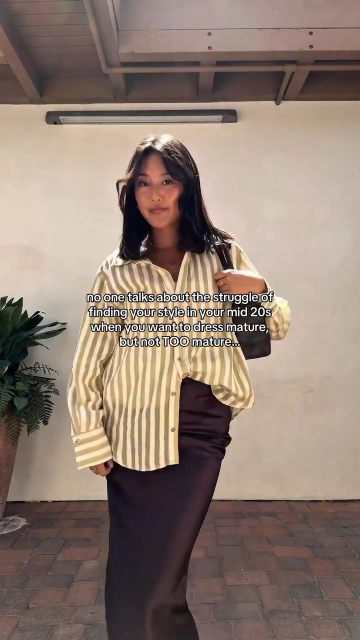 the perfect stripe shirt for fall✨

outfit recipe:
top @zara 
skirt @lulus 
bag @oakandfort 
heels @gap 

#fitcheck #outfitinspo #mid20s #ootd #classystreetwear #elevatedstyle 

ELEVATED STYLE
FALL OUTFIT
FALL FASHION
FALL STYLE
OUTFIT INSPO 
STYLE INSPO

#LTKFindsUnder100 #LTKStyleTip #LTKShoeCrush