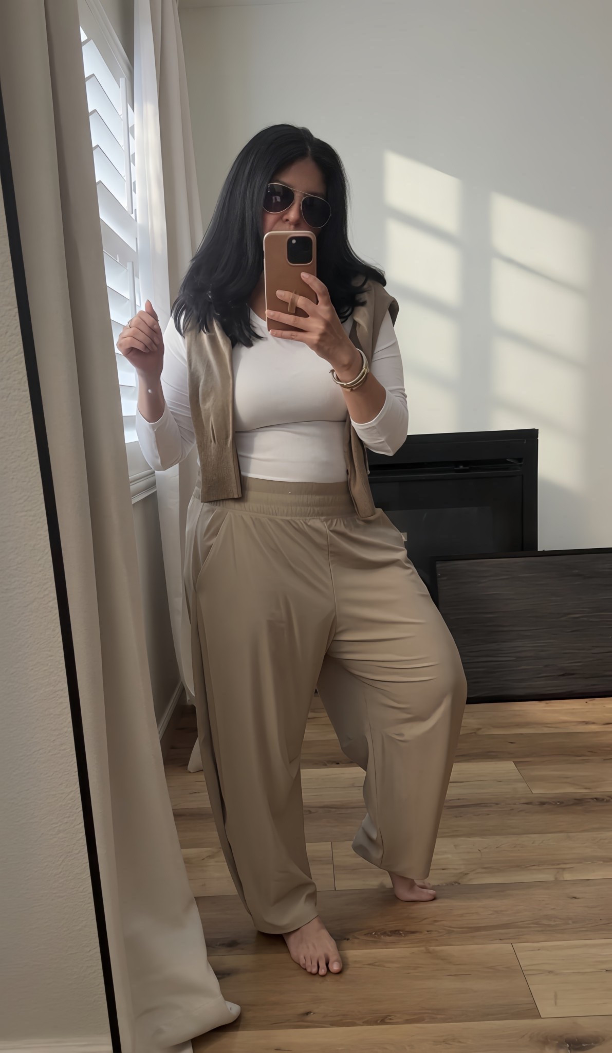 OOTD //: large in the long sleeve.

large in the barrel pants. I also have the black Perfect for spring and summer. 

#LTKgrwm #LTKootd #LTKmomlife