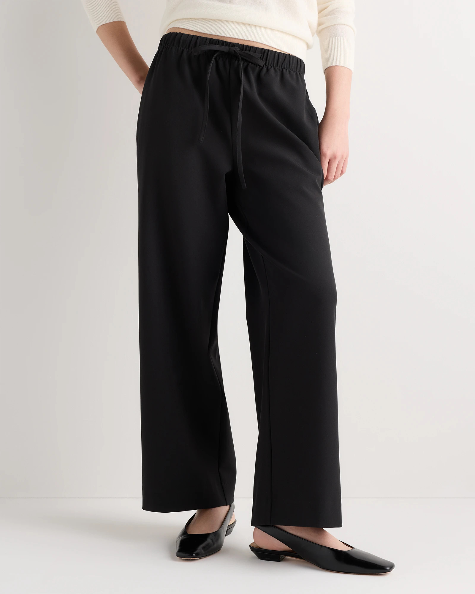 Quince | Women's Stretch Crepe Drawstring Wide Leg Pants in Coffee Bean Brown, Size Small, Polyester | Quince