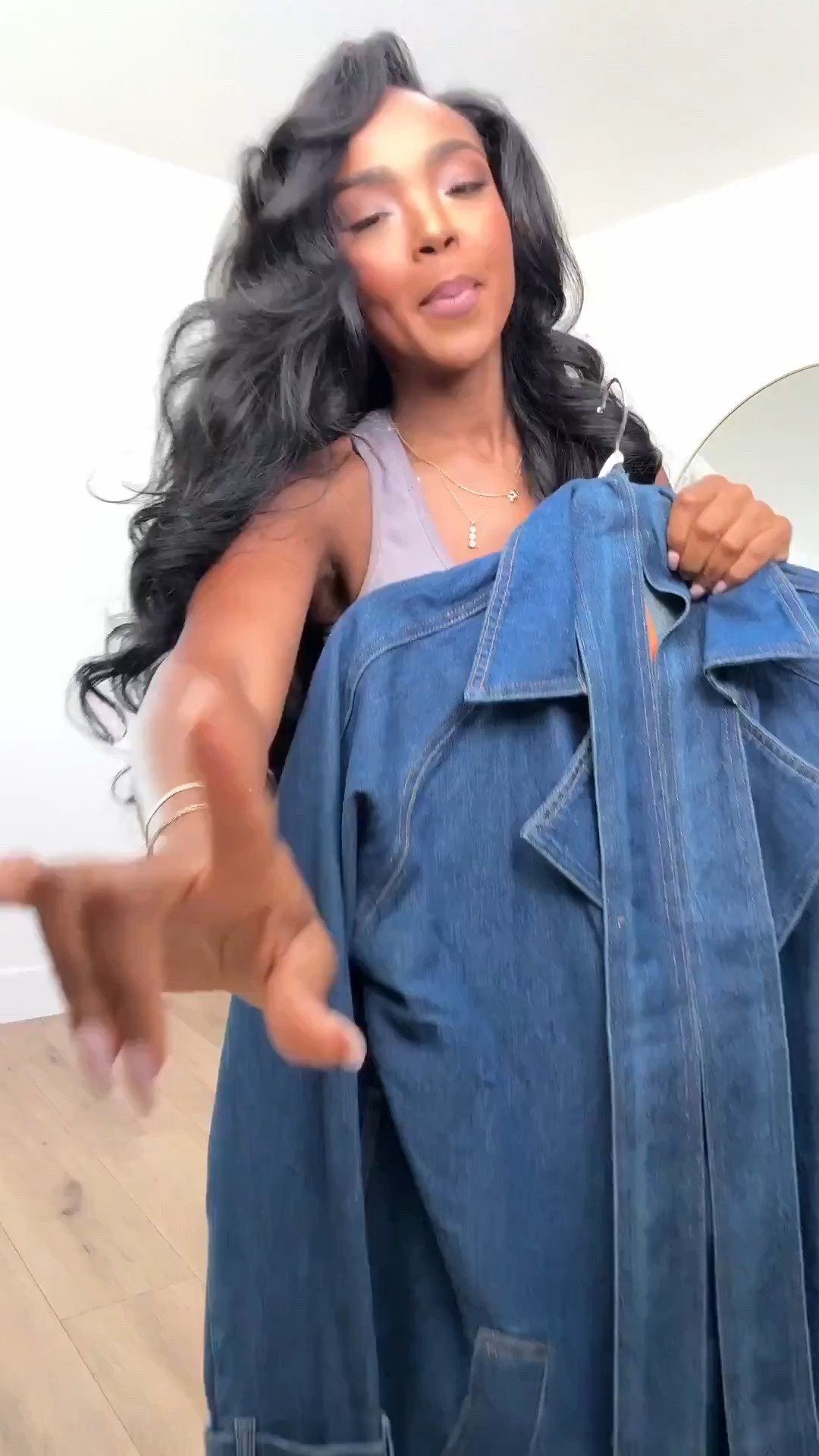 💙 Denim Done Right — A full denim moment that proves classics never miss. Every piece here is easy to mix and match, which means the cost per wear drops quickly and makes this a smart long-term shopping strategy for everyday style.

Perfect for errands, casual workdays, travel days, brunch, or an effortlessly put-together everyday look.

📏 Sizing:
Denim trench coat: Size Small  
White bodysuit: Size Small  
Jeans: 27 Long  
Heels: True to size  
Handbag: One size  

📐 Measurements:
Height: 5'4"  
Weight: 138 lbs  
Bust: 34D  
Waist: 27"  
Hips: 40"

Denim trench outfit, classic denim look, everyday capsule wardrobe, chic casual style, timeless basics styled multiple ways, long-term wardrobe staples.

Favorite to revisit later.
Follow me on Instagram and YouTube @kirasfashionfinds



#LTKPetite #LTKootd #LTKgrwm